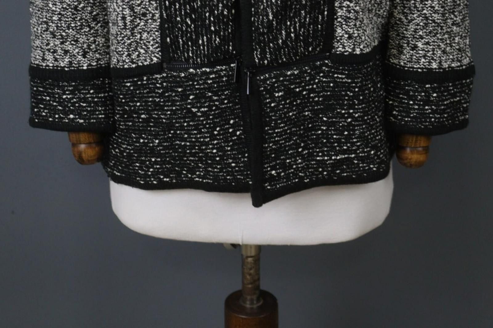 Karl Lagerfeld Karl Lagerfeld Gray Black Front Cardigan Size XS Size XS / US 0-2 / IT 36-38 - 3 Thumbnail
