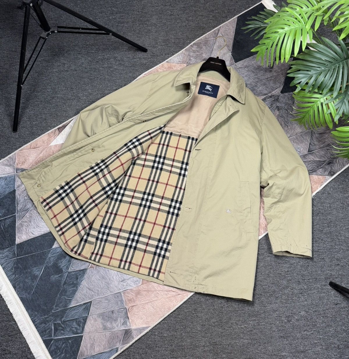 Burberry Burberry Vintage Trench Coat Jacket Bomber Luxury Size L Size US L / EU 52-54 / 3 - 1 Thumbnail