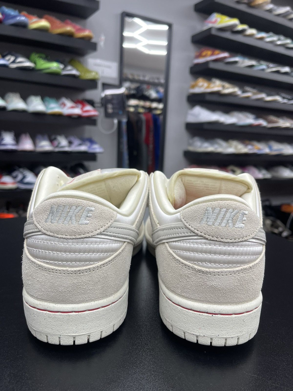 Nike Size 11.5 - Nike Dunk Low SB City Of Love Light Bone Size US 11.5 / EU 44-45 - 4 Thumbnail