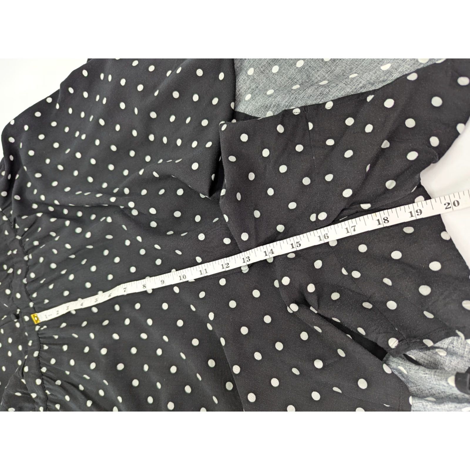 Vintage Lane Bryant Short Rompers Jumpsuit Short Sleeve Polka Dots V-Neck Pockets Sz 16 Black Women One-Piece Style Jumpsuit Size 38" / US 16 / IT 52 - 7 Thumbnail