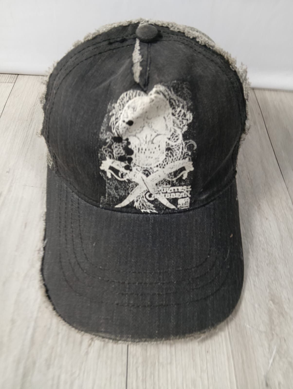 Vintage Vintage trucker cap free size movie pirate of carribean Size 44 - 1 Thumbnail