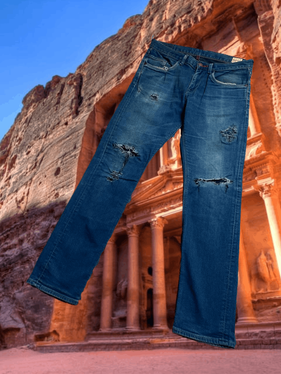 Tommy Hilfiger Tommy Hilfiger logo blue jeans vintage Y2K streetwear Size US 33 - 1 Thumbnail