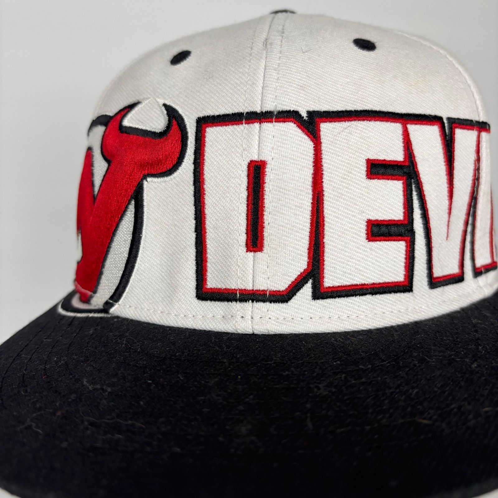 47 Brand New Jersey Devils '47 SAMPLE Snapback Embroidered NHL Hat Size ONE SIZE - 2 Thumbnail