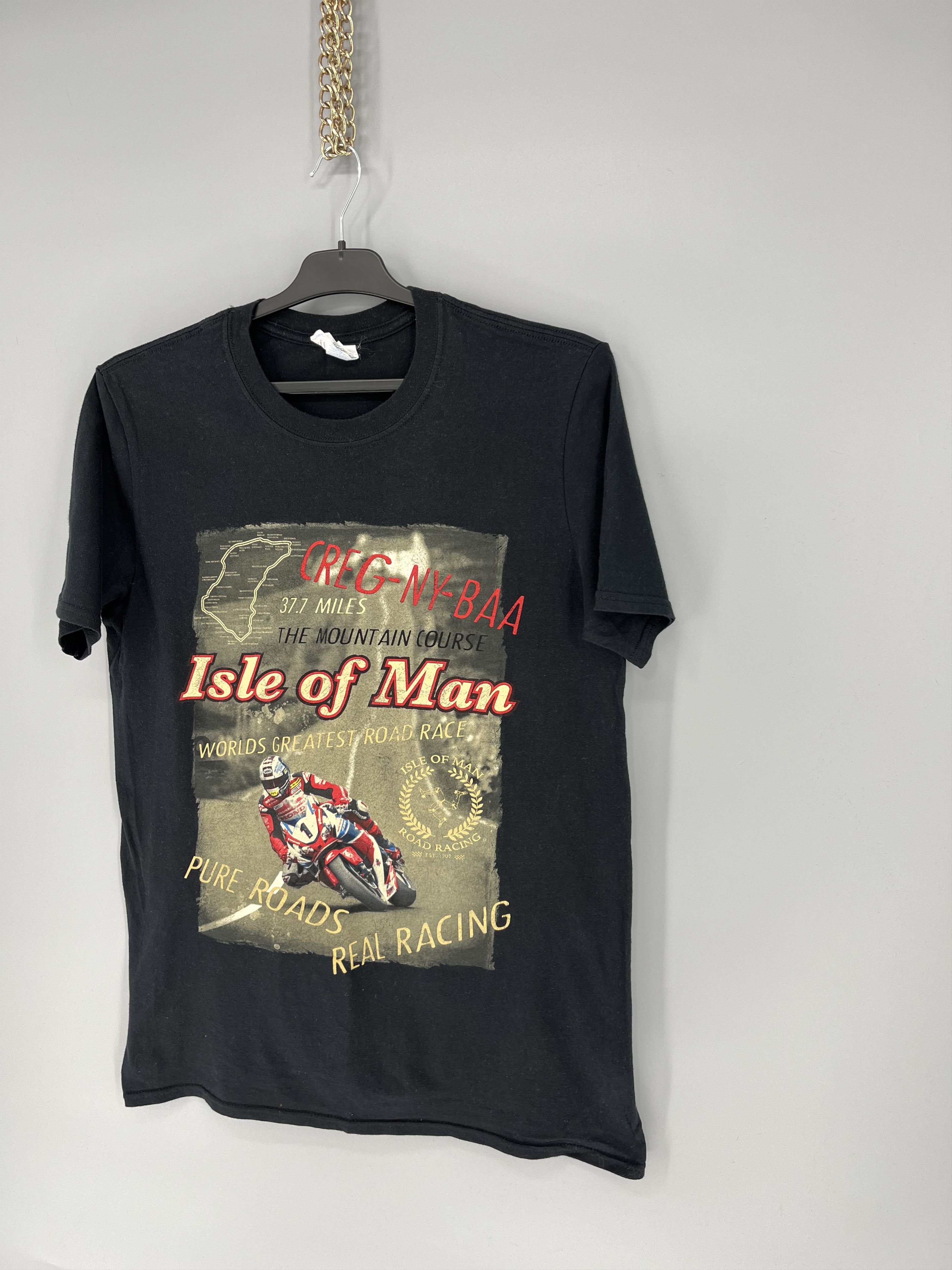 Vintage Vintage Y2K Isle of Man TT Moto Racing Tee Racer Honda Moto Size US M / EU 48-50 / 2 - 3 Thumbnail
