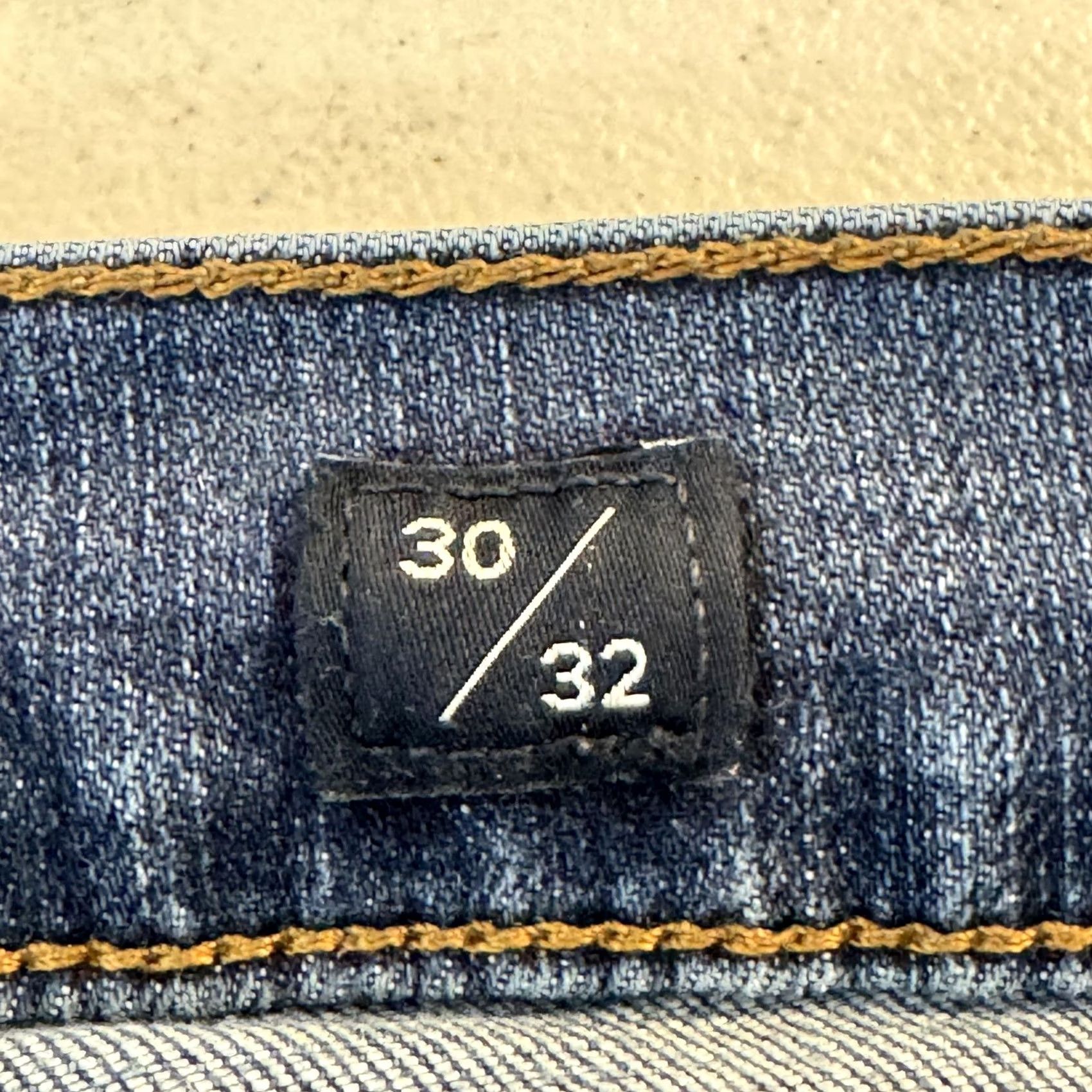 Lucky Brand VINTAGE No Size US 30 / EU 46 - 5 Thumbnail