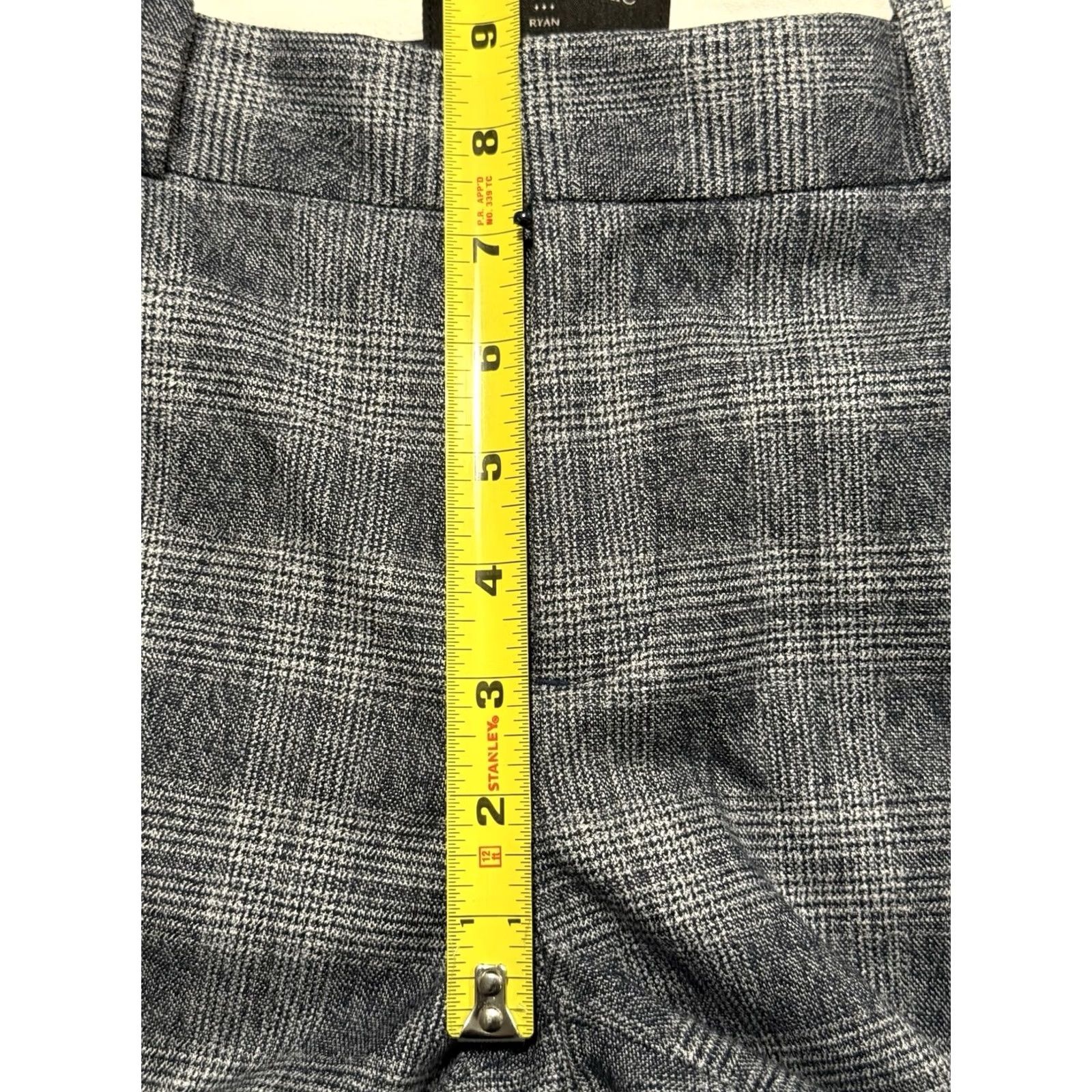 Banana Republic Banana Republic Gray Plaid Suit Jacket Pants Set 6P Petite Women 31 in Waist 28 in Inseam 2 Piece Size 28" / US 6 / IT 42 - 4 Thumbnail