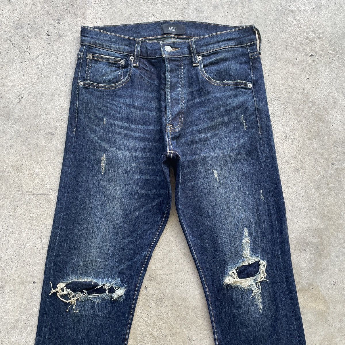 Japanese Brand × Jean W31 Vintage Japanese Dark Blue Distressed Jeans Denim Pants Size US 31 - 2 Thumbnail