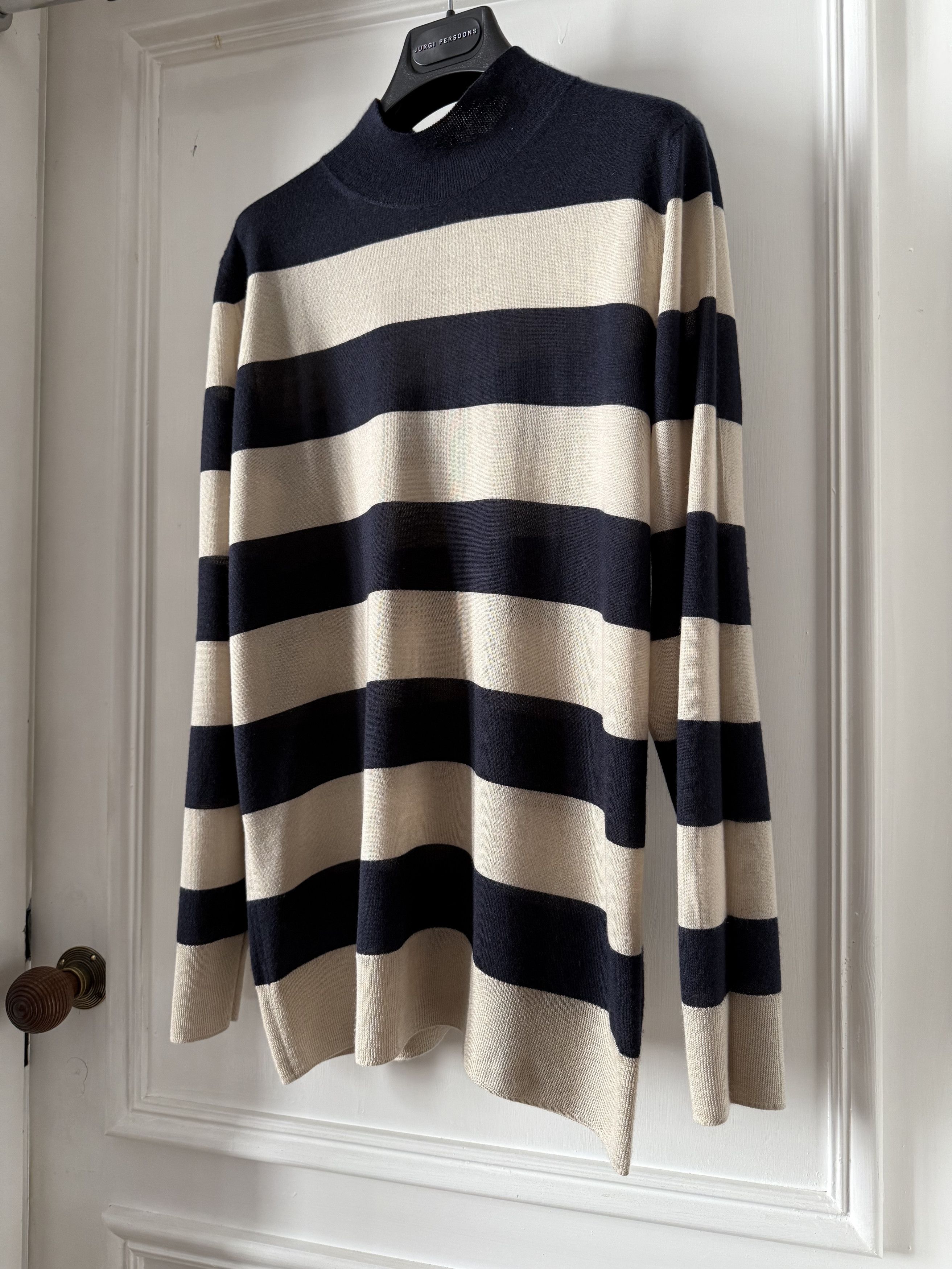 Dries Van Noten DRIES VAN NOTEN SWEATER-NEW- SIZE-L 70% CASHMERE 30% SILK Size US L / EU 52-54 / 3 - 4 Thumbnail