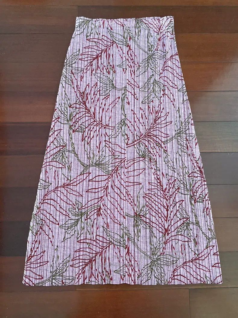 Issey Miyake Issey Miyake size:1 Oleander Skirt Size 31" - 1 Thumbnail