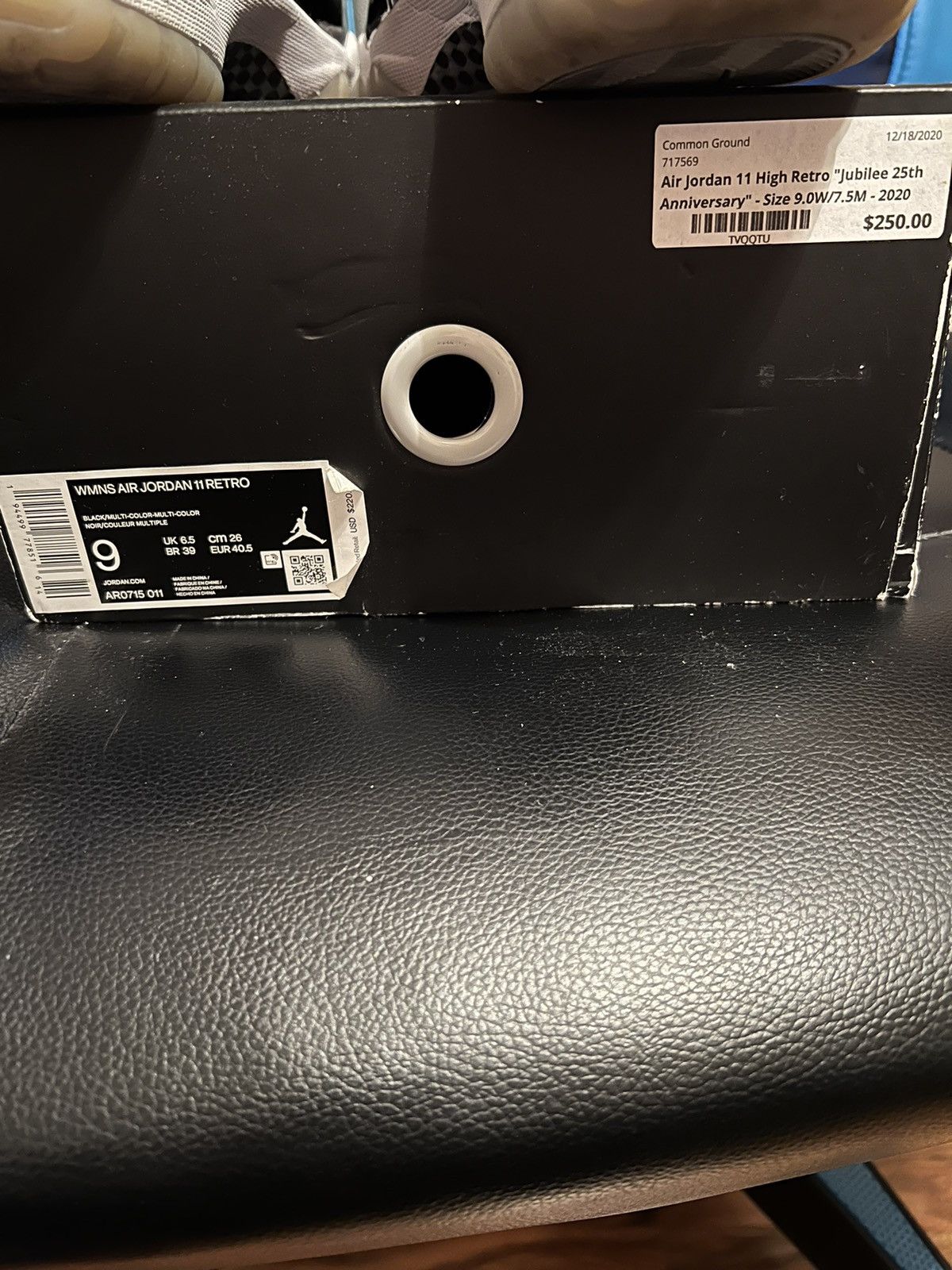 Jordan Brand × Nike Jordan 11 Jubilee (WMNS) Size US 7.5 / EU 40-41 - 7 Thumbnail