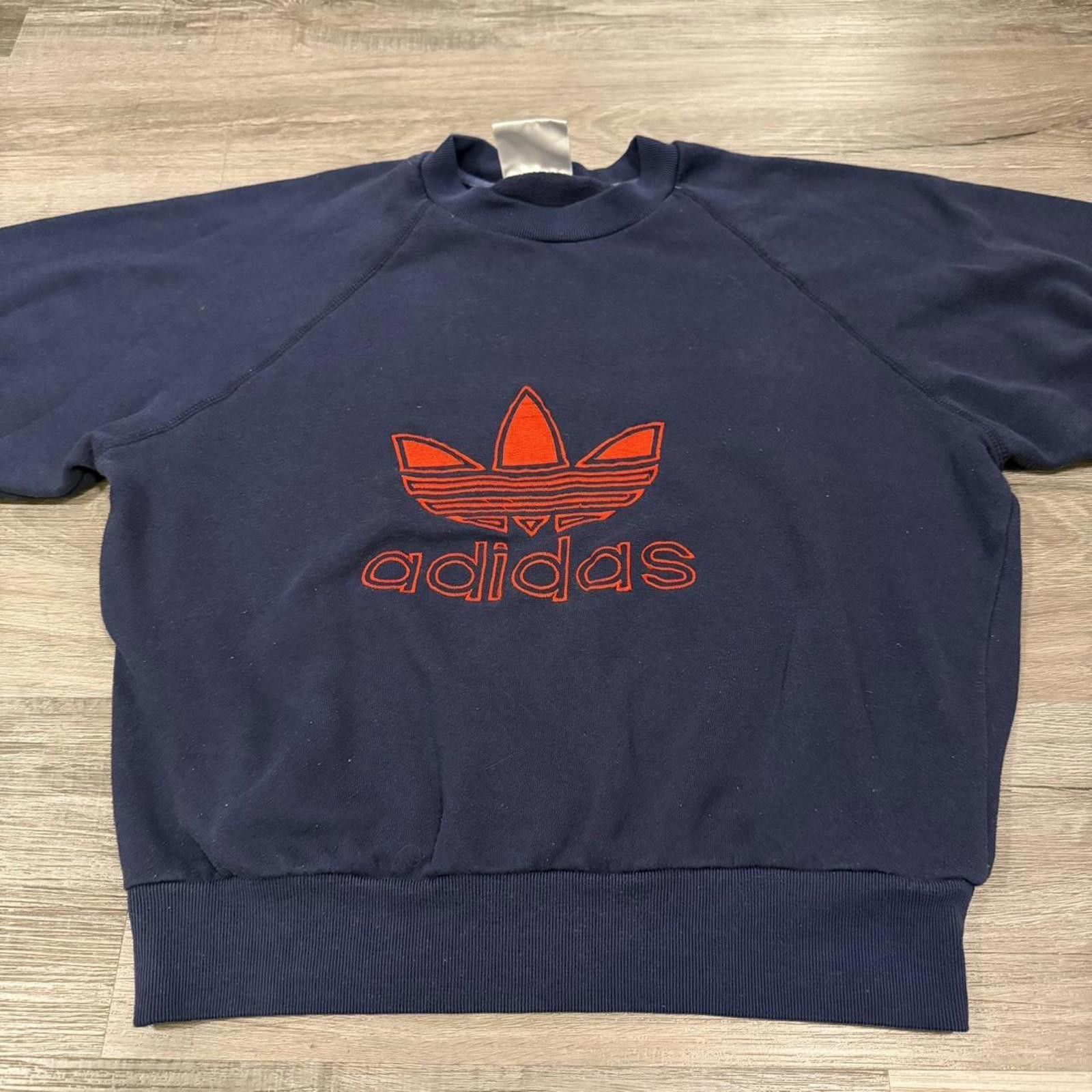Adidas Vintage adidas crewneck sweatshirt 80s S Size US S / EU 44-46 / 1 - 4 Thumbnail