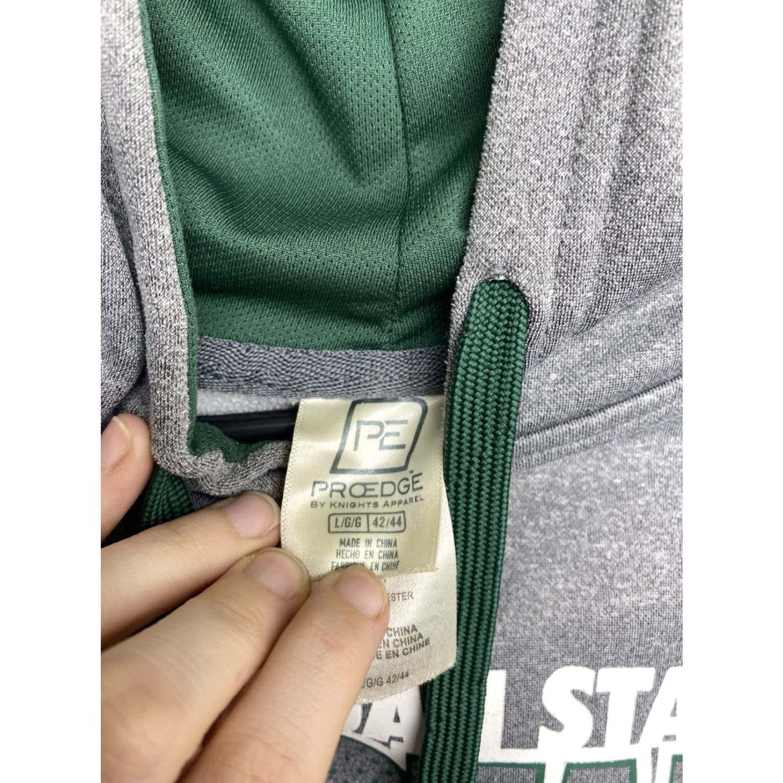 Fruit Of The Loom VINTAGE Michigan State Sweatshirt Mens Large Gray Spartans MSU NCAA Hoodie Size US L / EU 52-54 / 3 - 7 Thumbnail