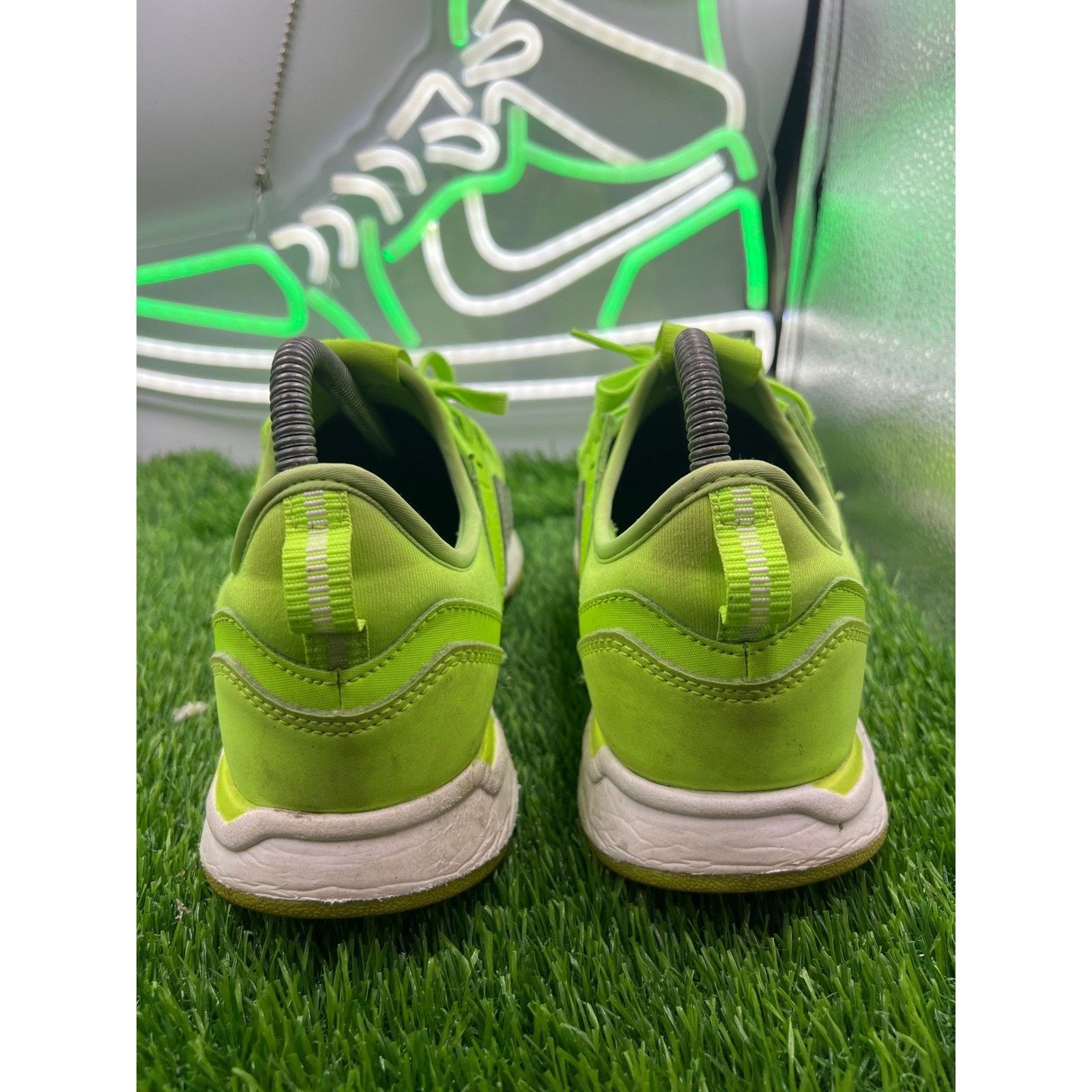 New Balance New Balance 247 Revlite Women's Neon Green Shoes Sz 8 Size US 8 / IT 38 - 3 Thumbnail