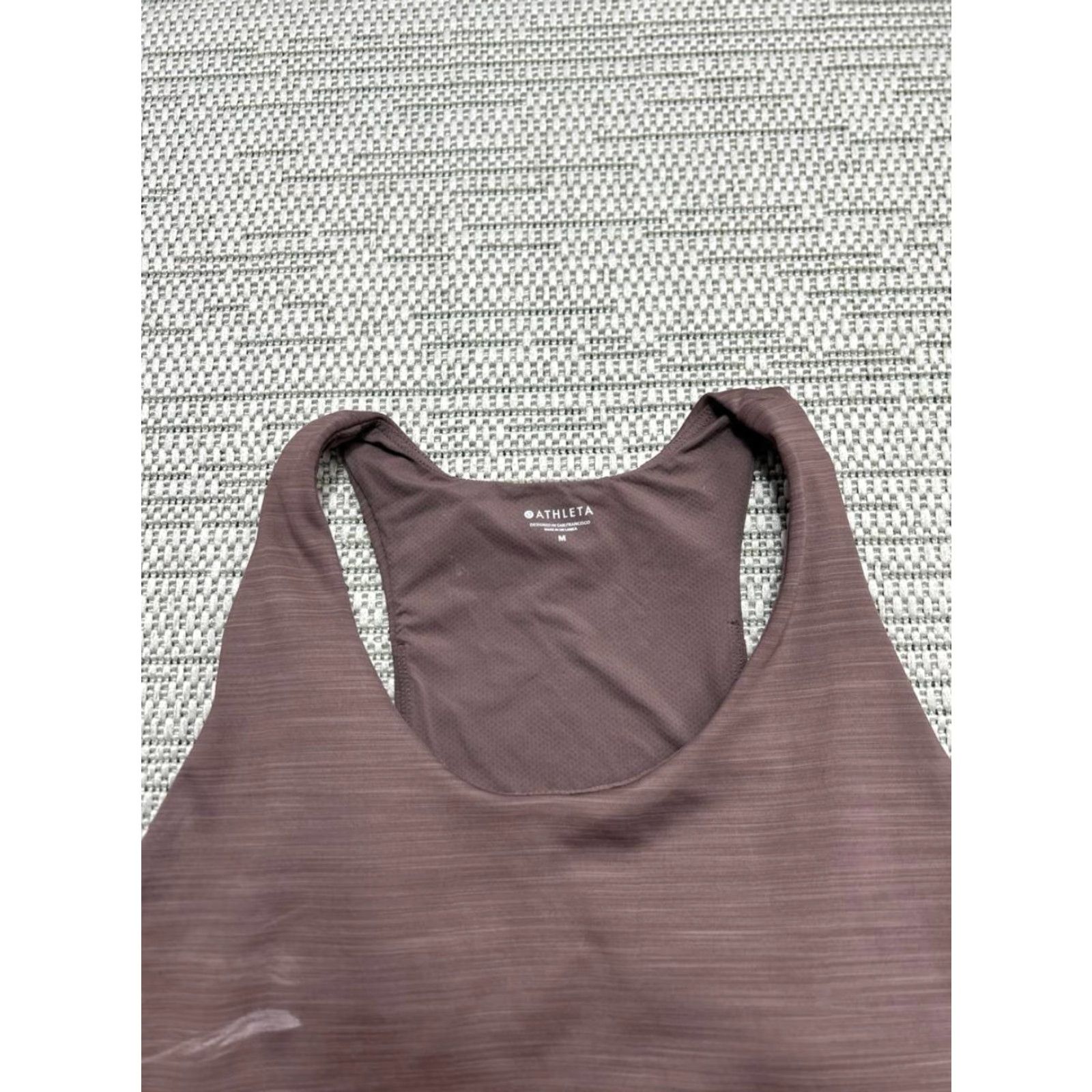 Athleta Athleta Shirt Womens Medium Brown Running Tank Top Sleeveless Racerback Athletic Fit Size M / US 6-8 / IT 42-44 - 2 Thumbnail