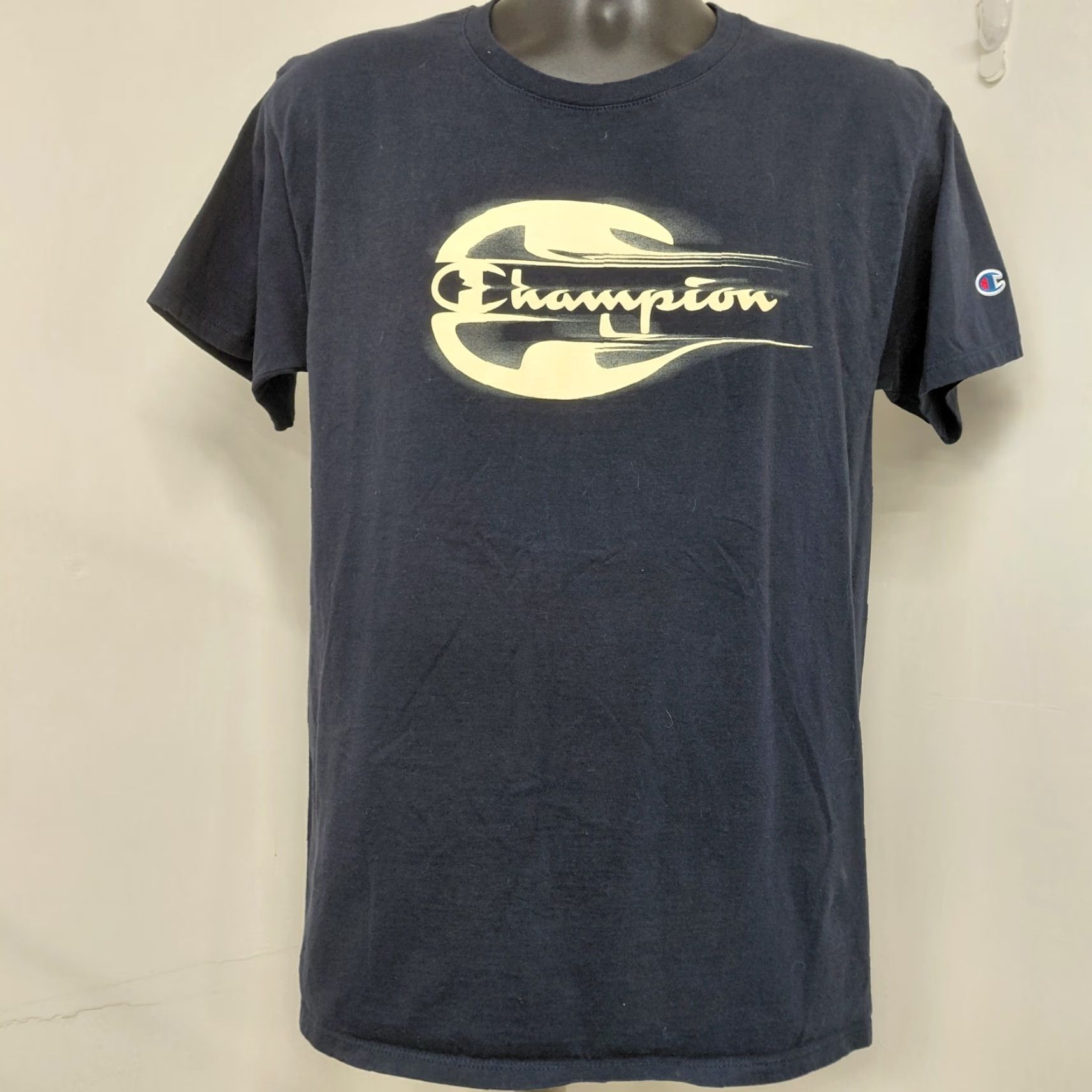 Champion Champion T shirt Men's Medium Blue Short Sleeve 100% Cotton Logo Graphic Classic 90s Sports Cars Captain America Free! Size US M / EU 48-50 / 2 - 2 Thumbnail