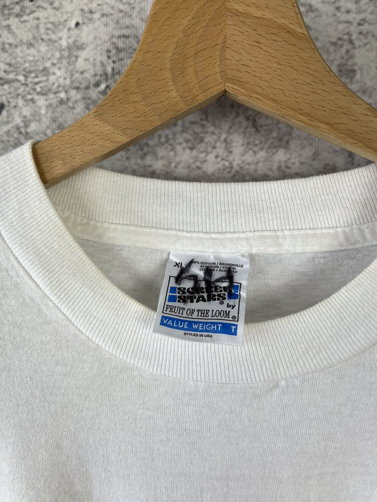 Fruit Of The Loom × Vintage No Frills - box logo vintage t-shirt (M) Size US XL / EU 56 / 4 - 4 Thumbnail