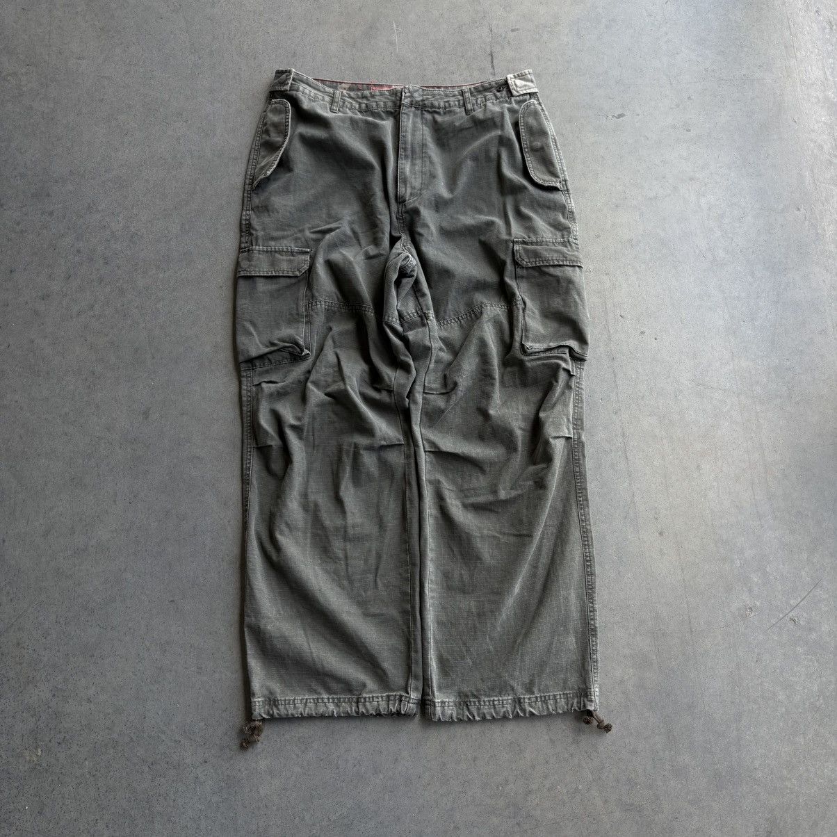 Mossimo Vintage mossimo military 36x30 cargo baggy skater pants jnco Size US 40 / EU 56 - 1 Thumbnail