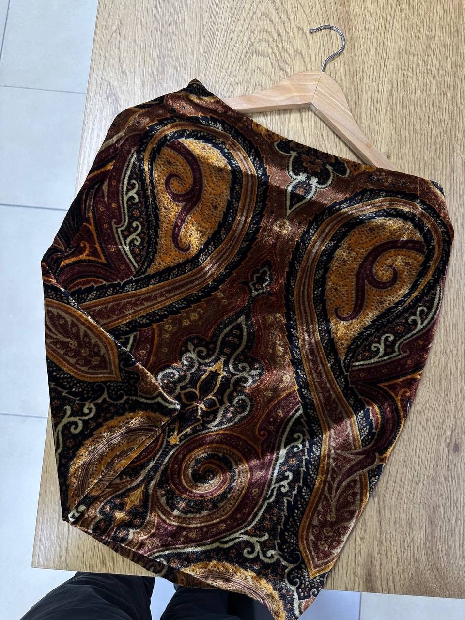 Etro × Vintage Vintage Etro Velvet Velor Knee Length Yellow Skirt Size 28" / US 6 / IT 42 - 9 Thumbnail