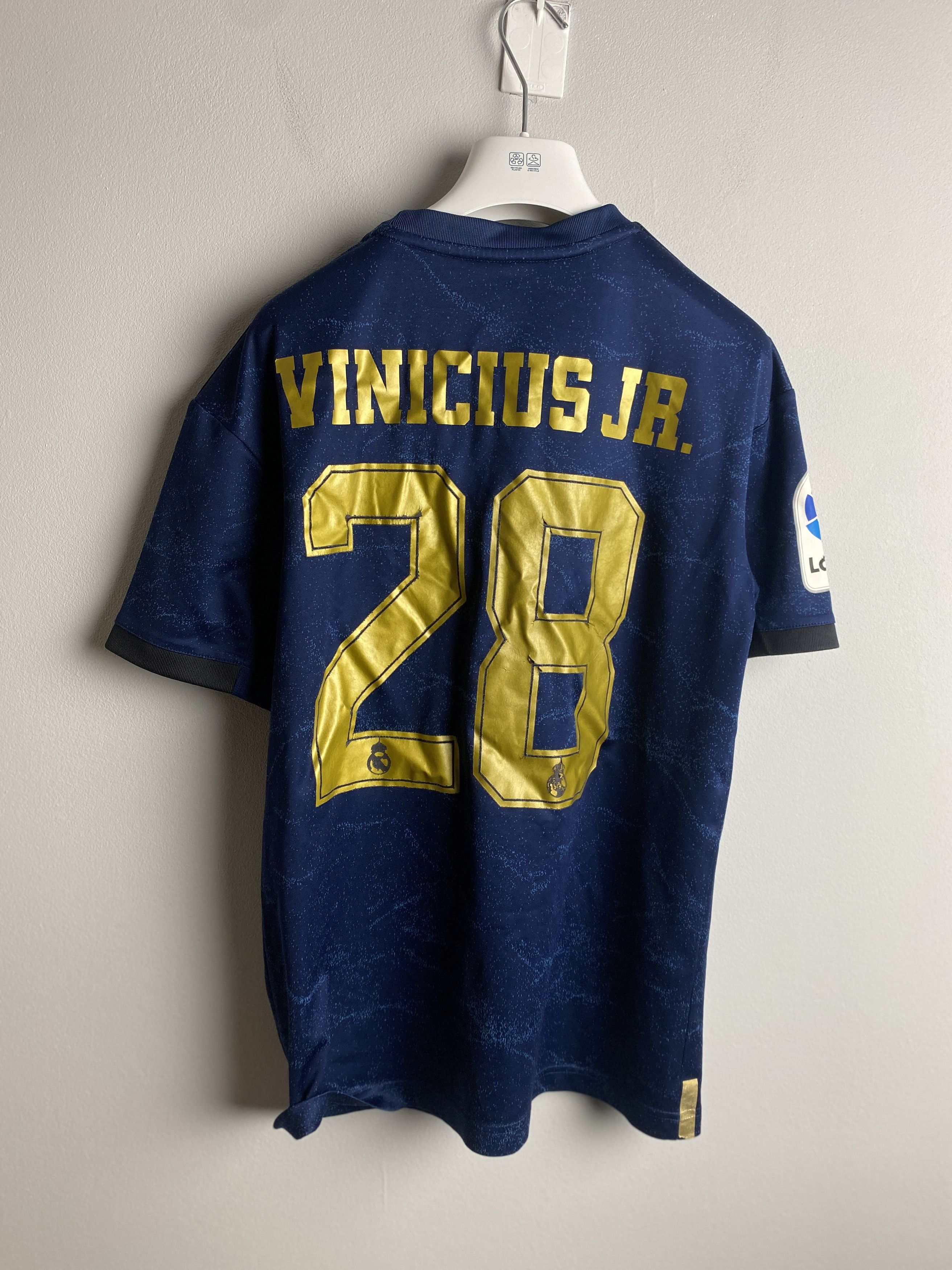 Adidas Adidas Real Madrid 2019 Jersey Shirt vinivius jr. blokecore Size US S / EU 44-46 / 1 - 6 Thumbnail