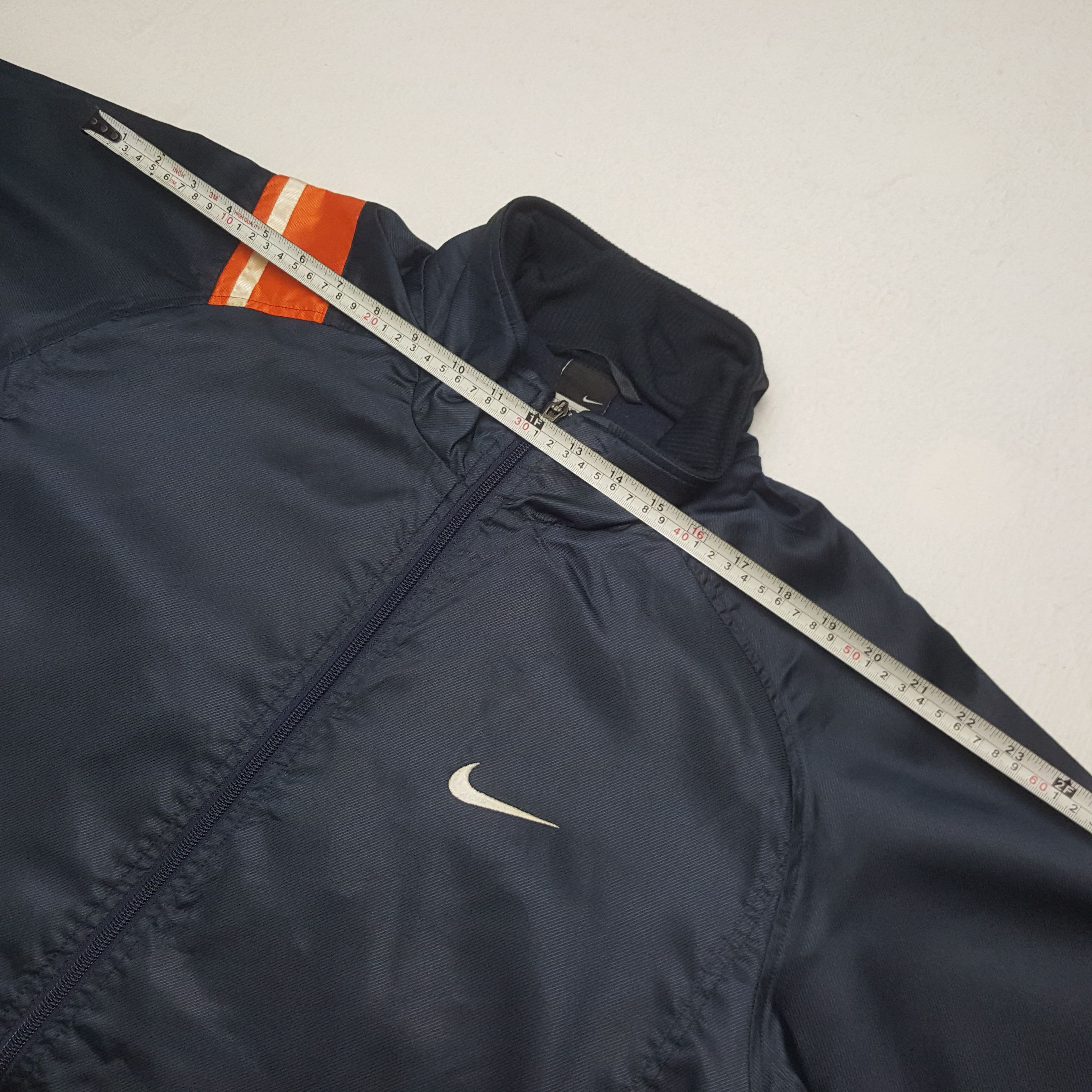Nike × Vintage Vintage Nike Logo Windbreaker Sport Jacket Size US XL / EU 56 / 4 - 6 Thumbnail