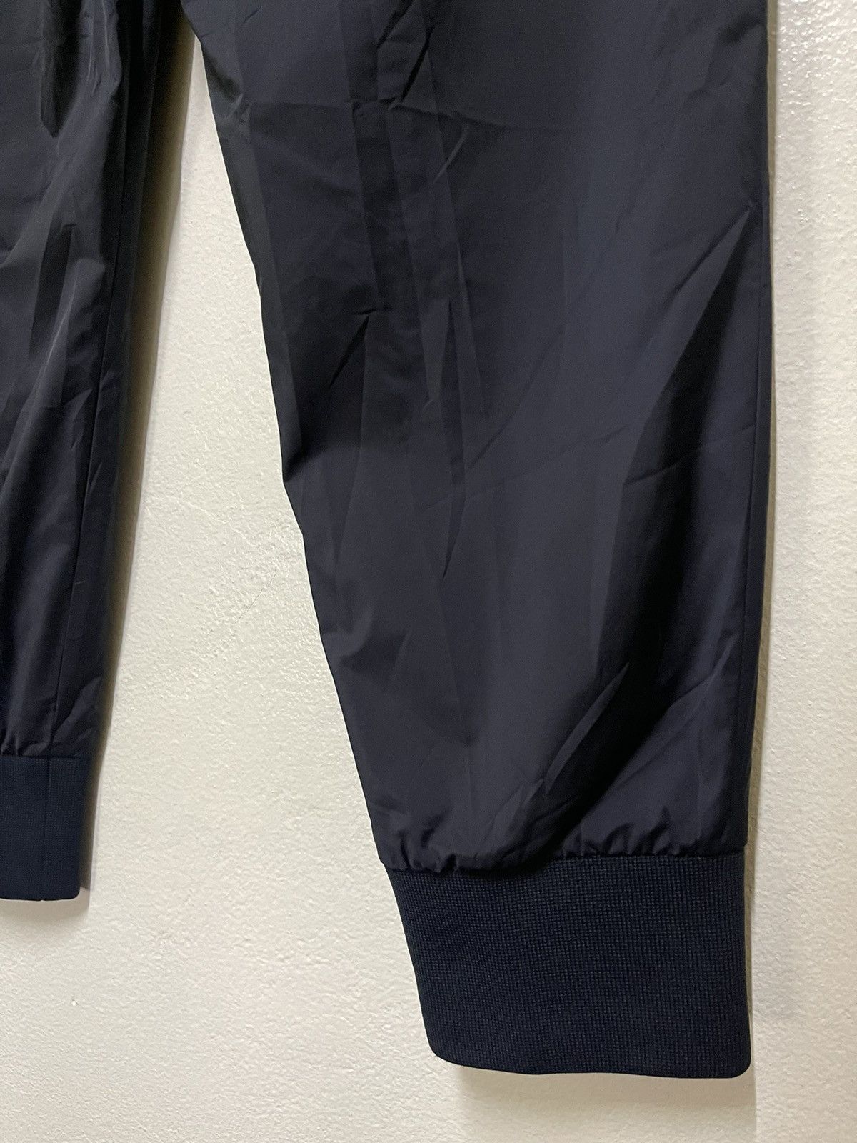 Neil Barrett SS2020 Neil Barrett Slim Fit Low Rise Trousers 48 Size US 33 - 11 Thumbnail