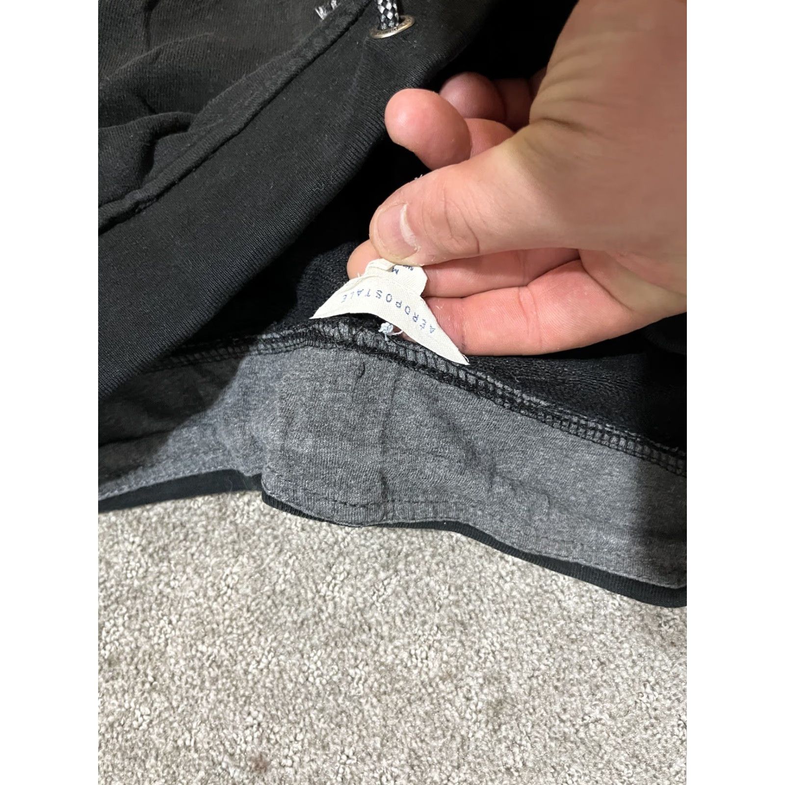 Vintage Aéropostale Shorts Mens Size Medium Black Pockets Athletic Casual Nylon Microfiber Inseam 8 in Size US 31 - 3 Thumbnail