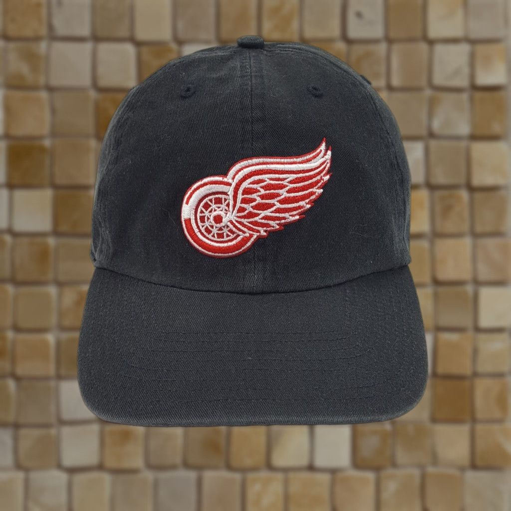 NHL VINTAGE ’47 Detroit Red Wings NHL Baseball Cap Hat Fitted Size M Black Twill Retro 90s Mens Size ONE SIZE - 1 Thumbnail
