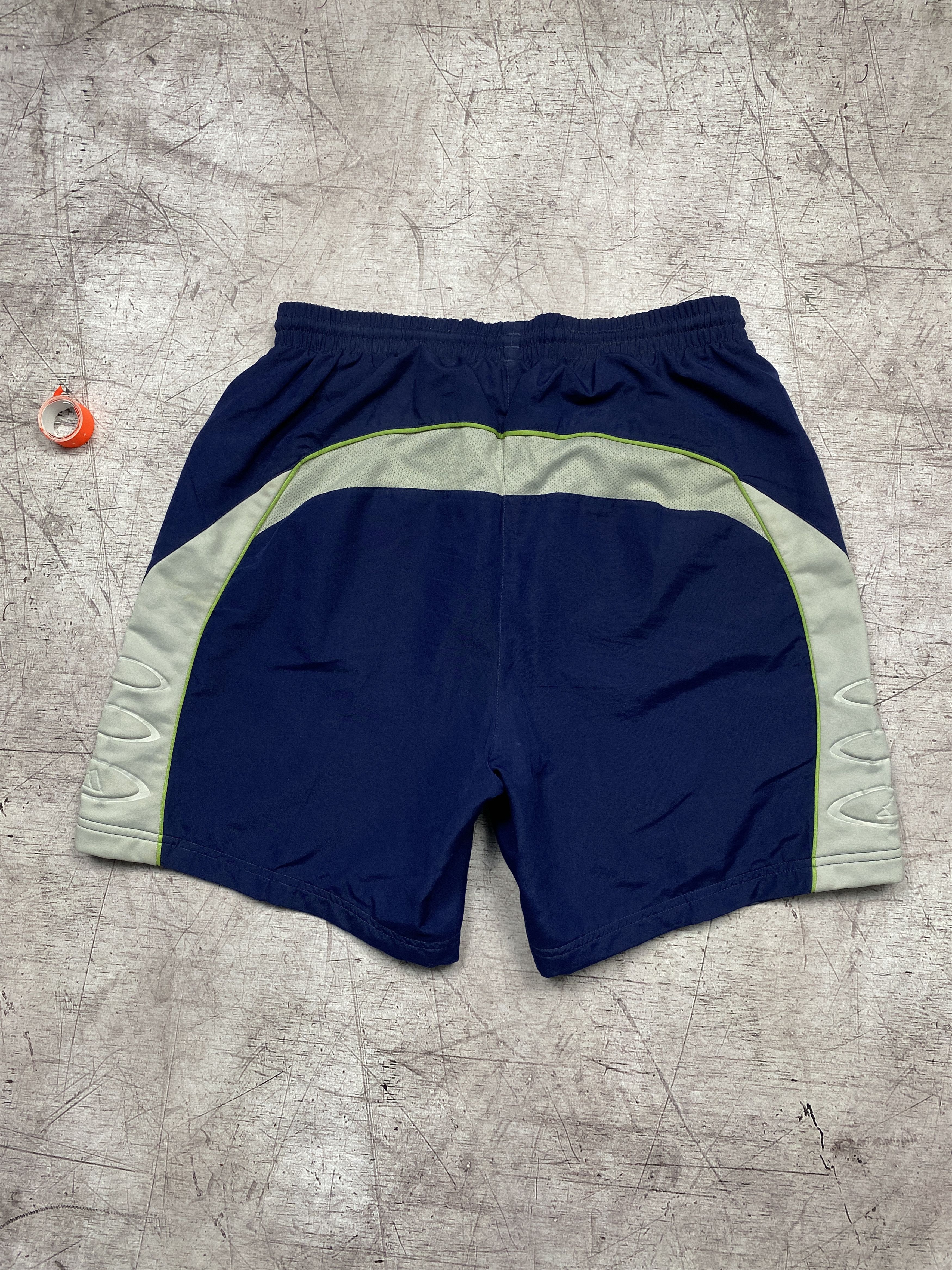 Adidas × Vintage Adidas Vintage Mens Shorts Size US 32 / EU 48 - 8 Thumbnail