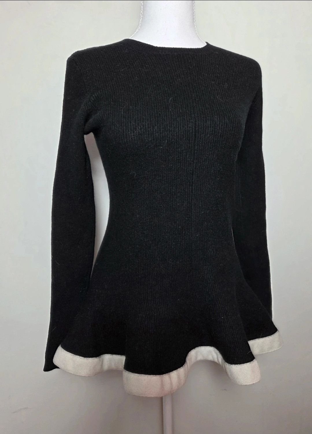Alexander McQueen Alexander McQueen sweater archive 2000s japan Size S / US 4 / IT 40 - 1 Thumbnail