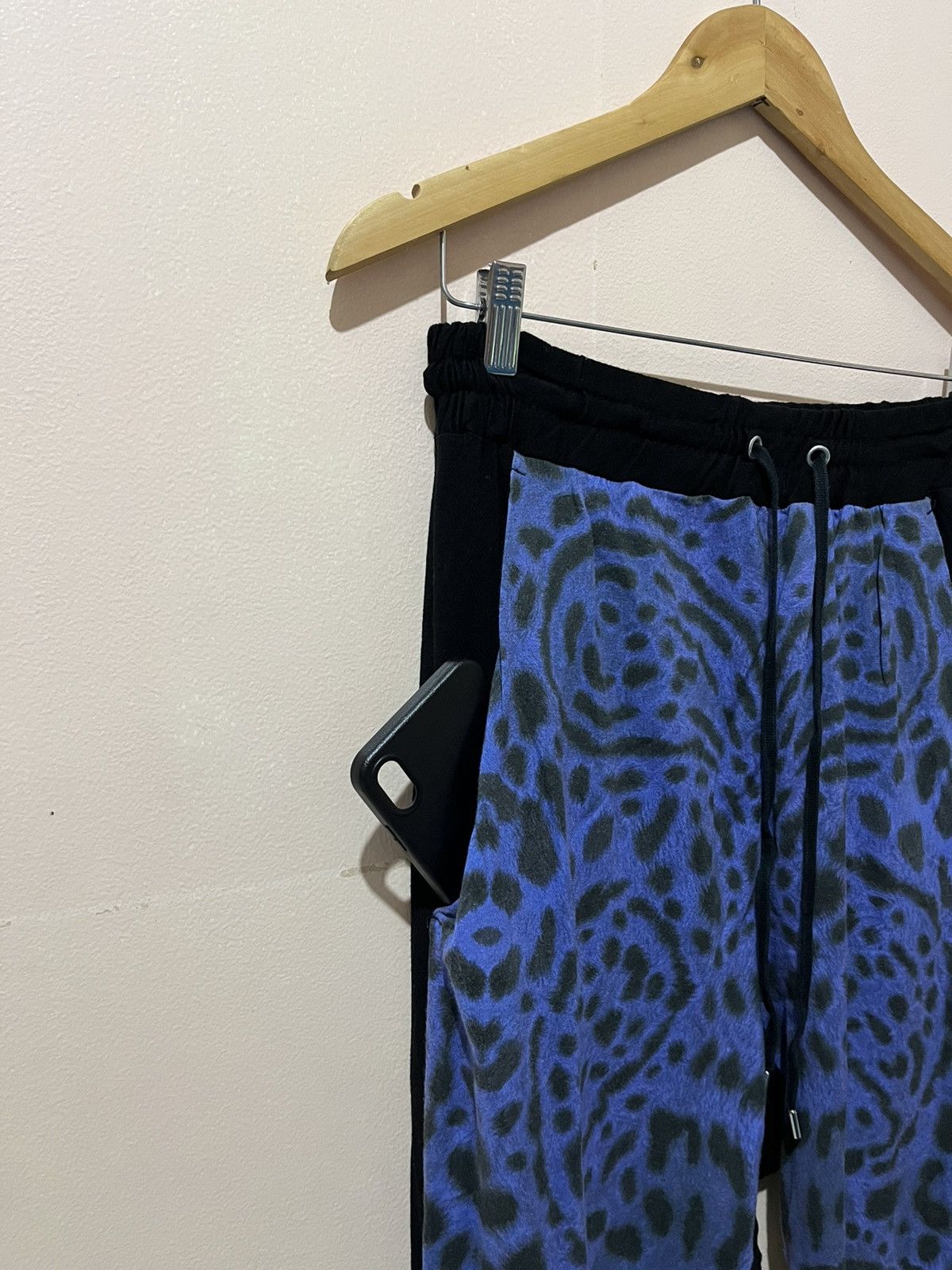Maison MIHARA YASUHIRO Maison Mihara Yasuhiro - Blue Leopard Print - Cotton Pants Size 26" / US 2 / IT 38 - 5 Thumbnail