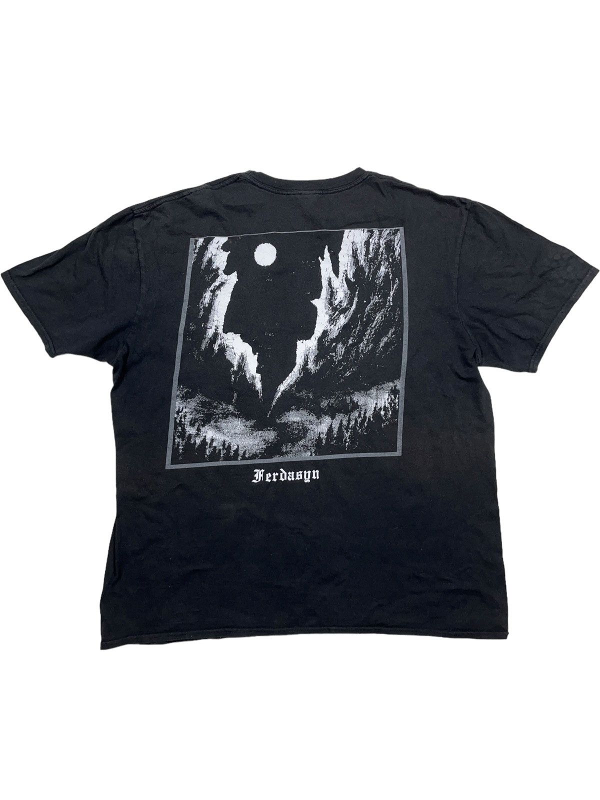 Band Tees Vintage Sun Faded Darkthrone Transilvanian Hunger T-shirt Size US XL / EU 56 / 4 - 3 Thumbnail