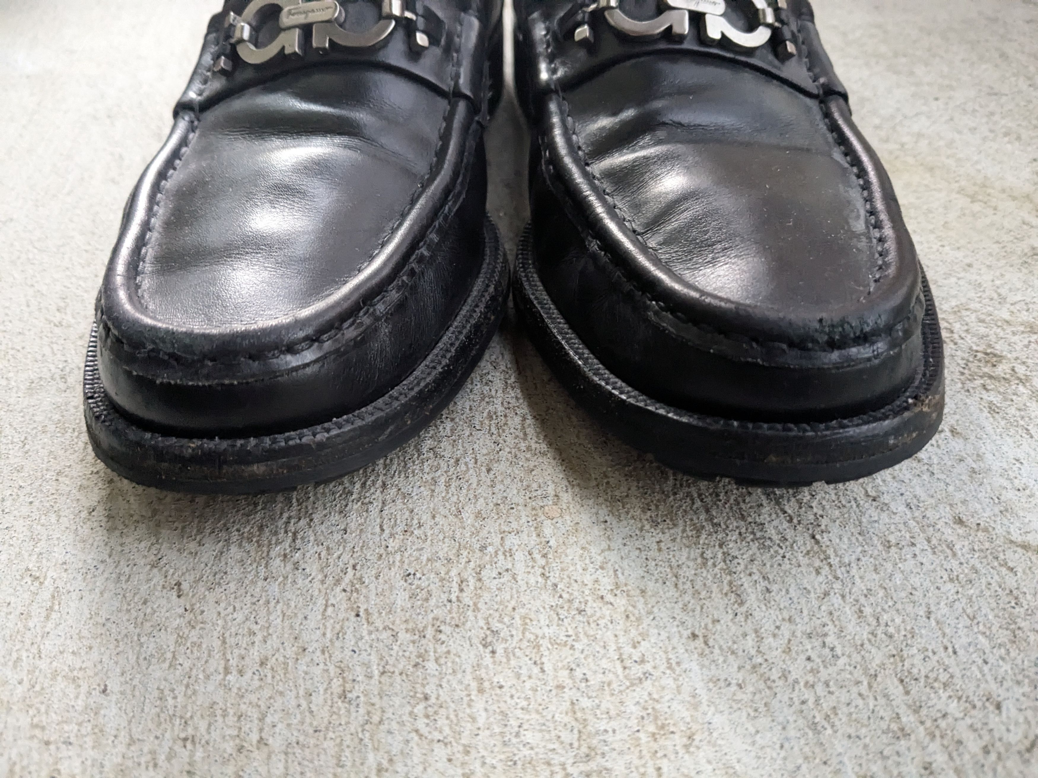 Salvatore Ferragamo Salvatore Ferragamo Loafers Black Leather 10.5 Size US 10.5 / EU 43-44 - 2 Thumbnail