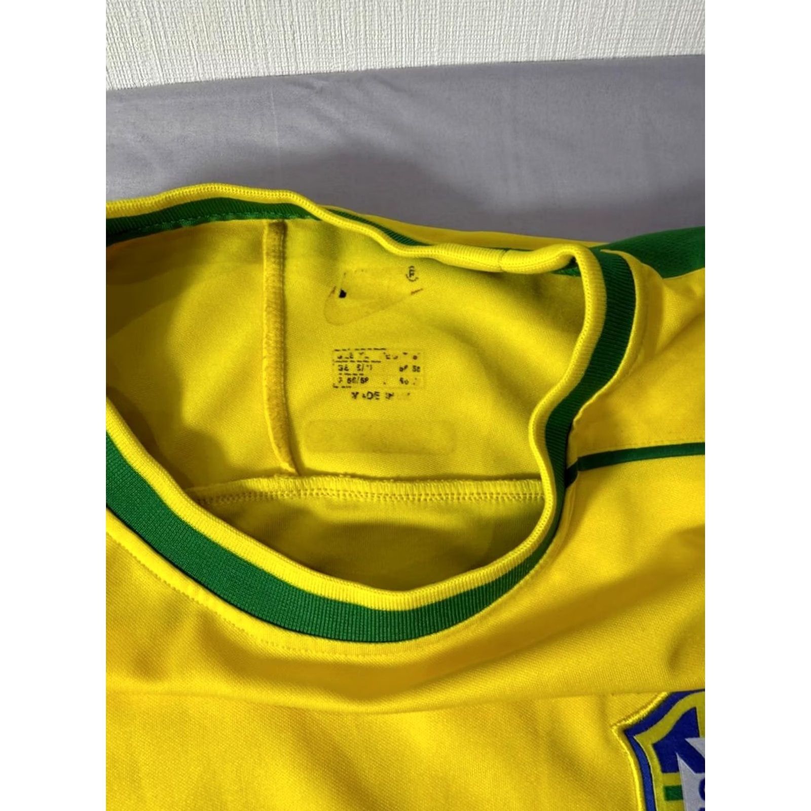 Nike Nike Brazil CBF Yellow Soccer Football Jersey Men's L Short Sleeve Size US L / EU 52-54 / 3 - 4 Thumbnail