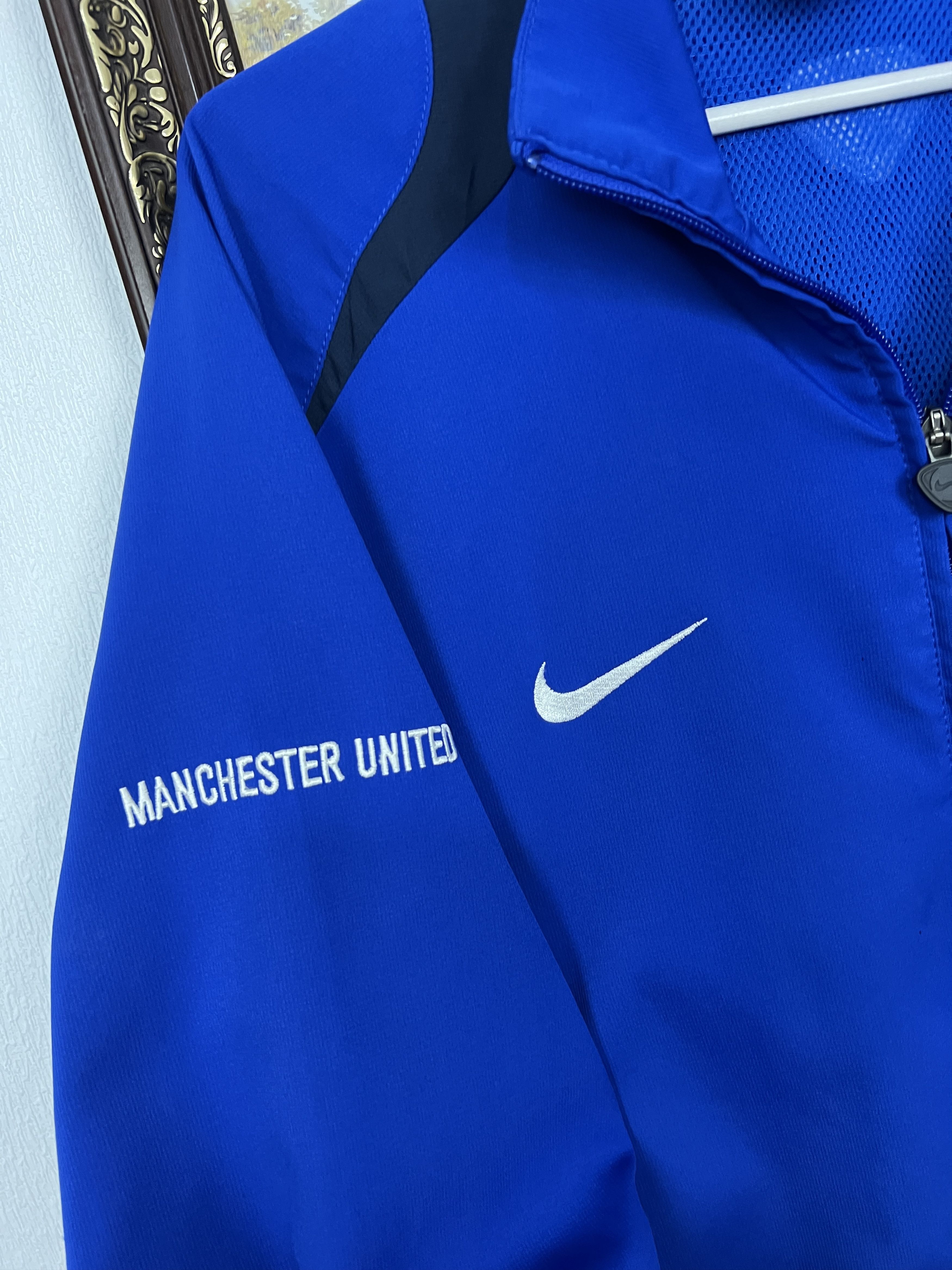 Nike Vintage Nike Manchester United Football Jacket Soccer Size US XL / EU 56 / 4 - 5 Thumbnail