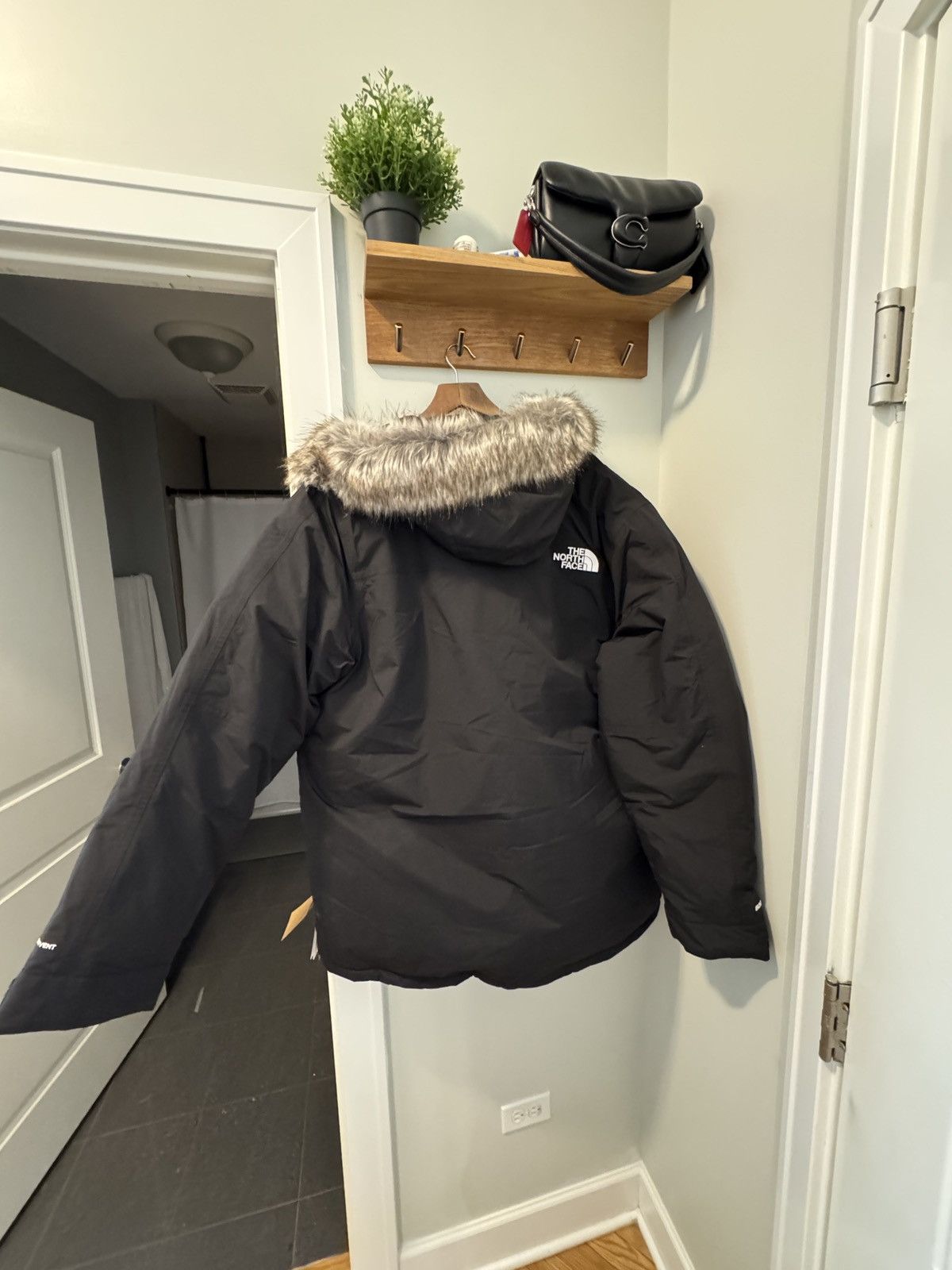 The North Face McMurdo Parka Size US XXL / EU 58 / 5 - 4 Thumbnail