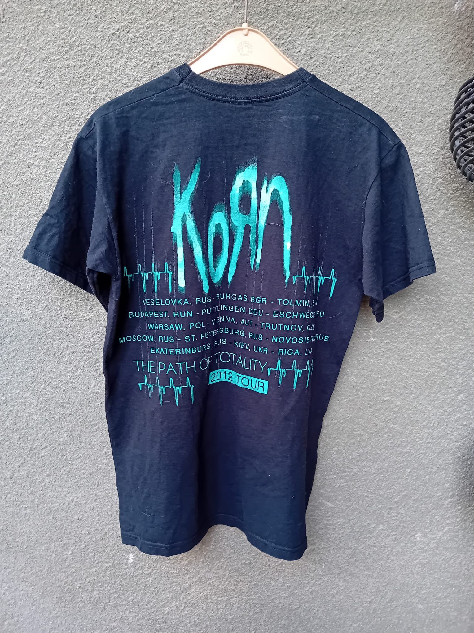 Band Tees Korn The Path Of Totality 2012 tour Band t-shirt sz S Size US S / EU 44-46 / 1 - 3 Thumbnail