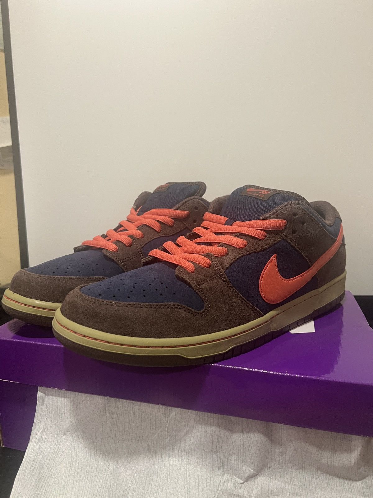 Nike SIZE 15 - Nike SB Dunk Low Pro Baroque Brown Size US 15 / EU 48 - 2 Thumbnail
