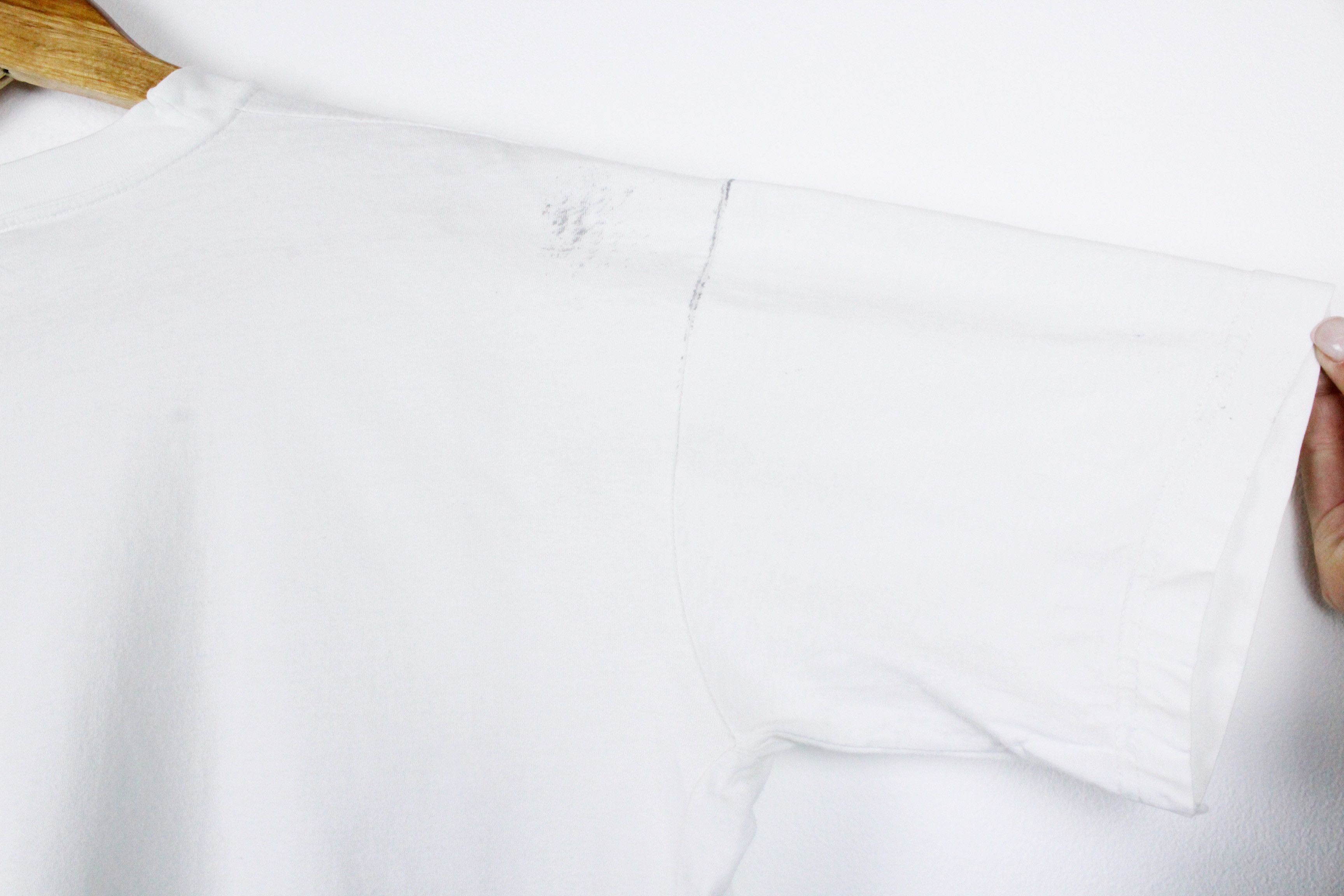 Country Road × Vintage Vintage 1995 Crossed To The Equator Graphic Crew T-shirt 90s Size US L / EU 52-54 / 3 - 7 Thumbnail