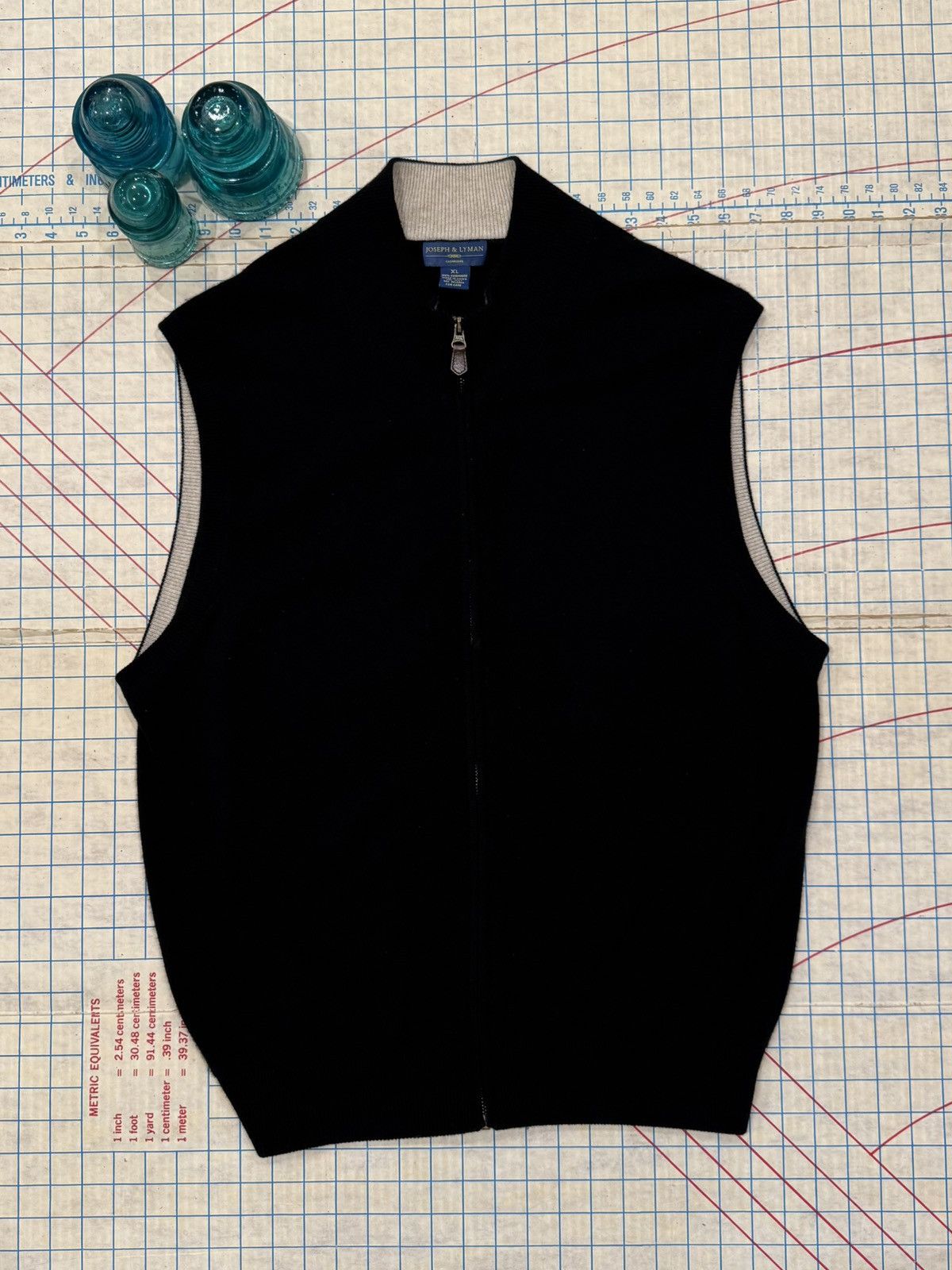 Joseph & Lyman Joseph & Lyman 100% Cashmere Full Zip Sweater Vest Mens XL Size US XL / EU 56 / 4 - 1 Thumbnail
