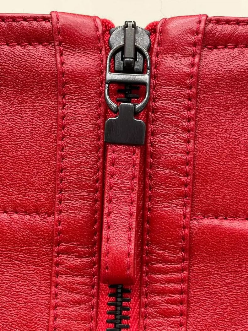 Dior Dior Red lambskin skirt 2504-Nextarrow Size 42" / US 20 - 3 Thumbnail