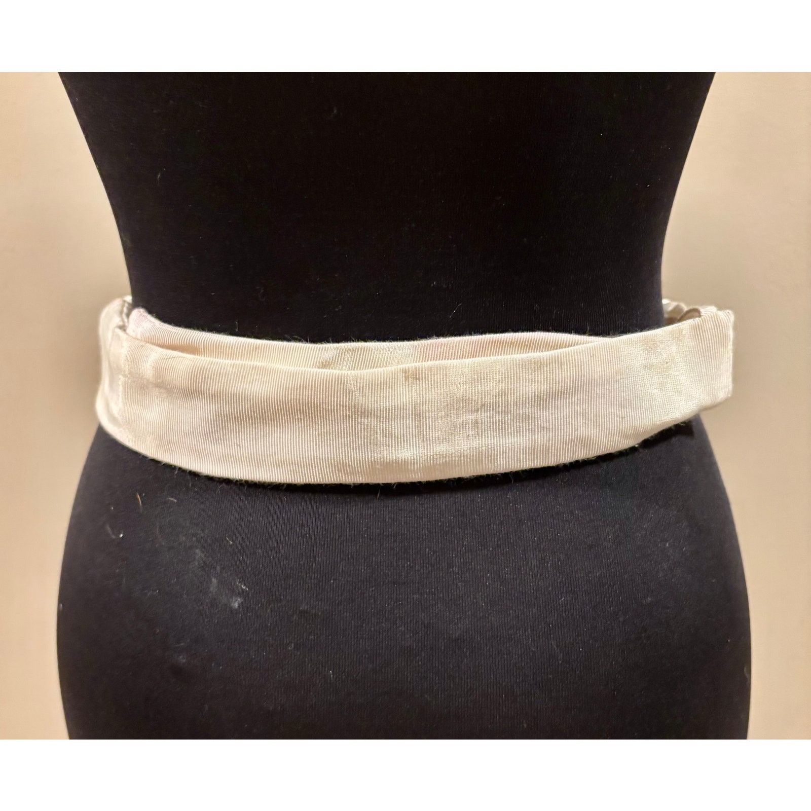 Vintage Vintage Carolyn Tanner Designs Braided Belt Cream Textured Size ONE SIZE - 8 Thumbnail