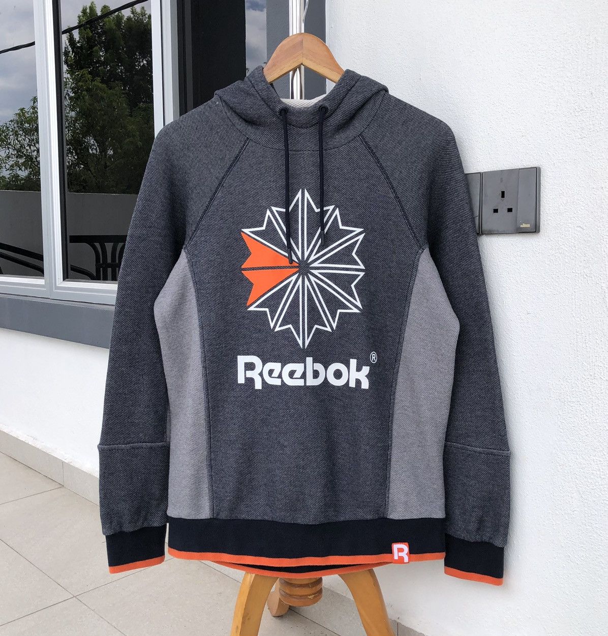 Reebok Reebok Men Heritage Sweat Hoodie Shirt (Z80365) Sport Planet Size US S / EU 44-46 / 1 - 5 Thumbnail