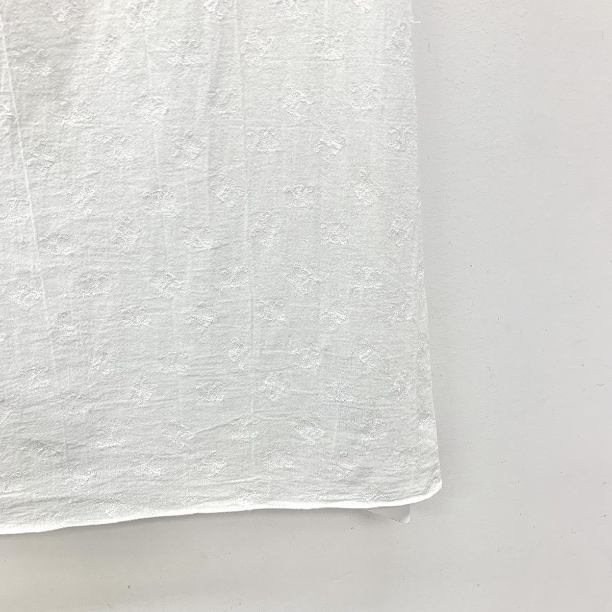Celine Celine White Triomphe All-over Embroidered Shirt K26WX Size XXS / US 00 / IT 34 - 4 Thumbnail