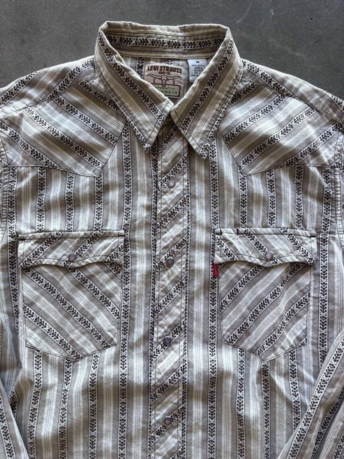 Levi's × Vintage Vintage Levi’s Sawtooth Pearl Snap Longsleeve Shirt Medium Size US M / EU 48-50 / 2 - 4 Thumbnail