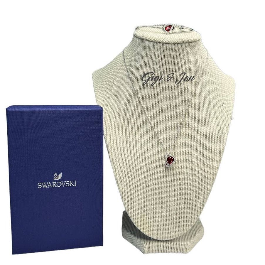 Swarovski Swarovski Outstanding Necklace and Bracelet Jewelry Set Size ONE SIZE - 1 Thumbnail