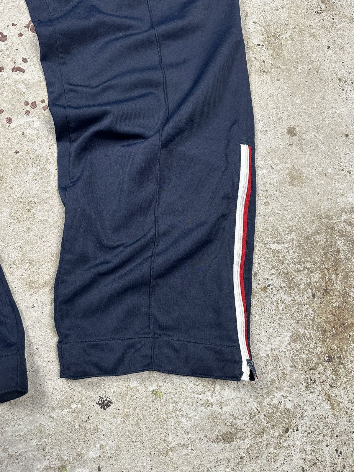 Nike Vintage Y2K Nike Baggy Navy Track Pants Swoosh rare usa Size US 32 / EU 48 - 3 Thumbnail