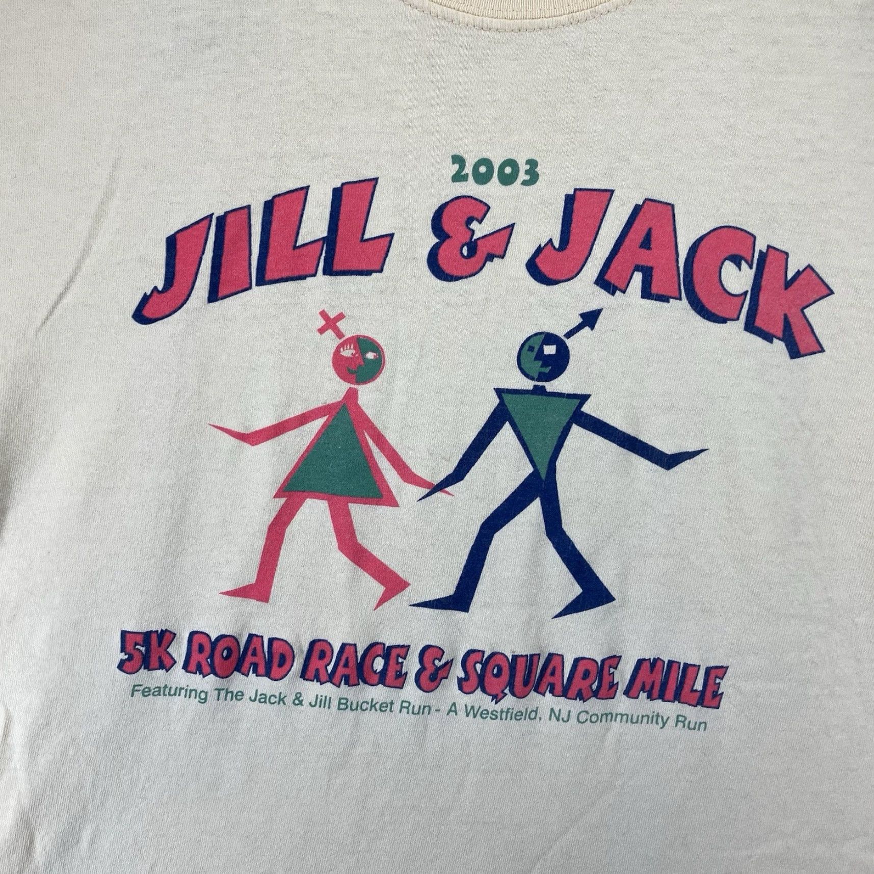 Gildan VINTAGE Gildan T-Shirt Yellow 90s Cartoon Jill & Jack 2003 All Cotton Short Sleeve Crew Neck Regular Mens Large Graphic Tee Size US L / EU 52-54 / 3 - 3 Thumbnail