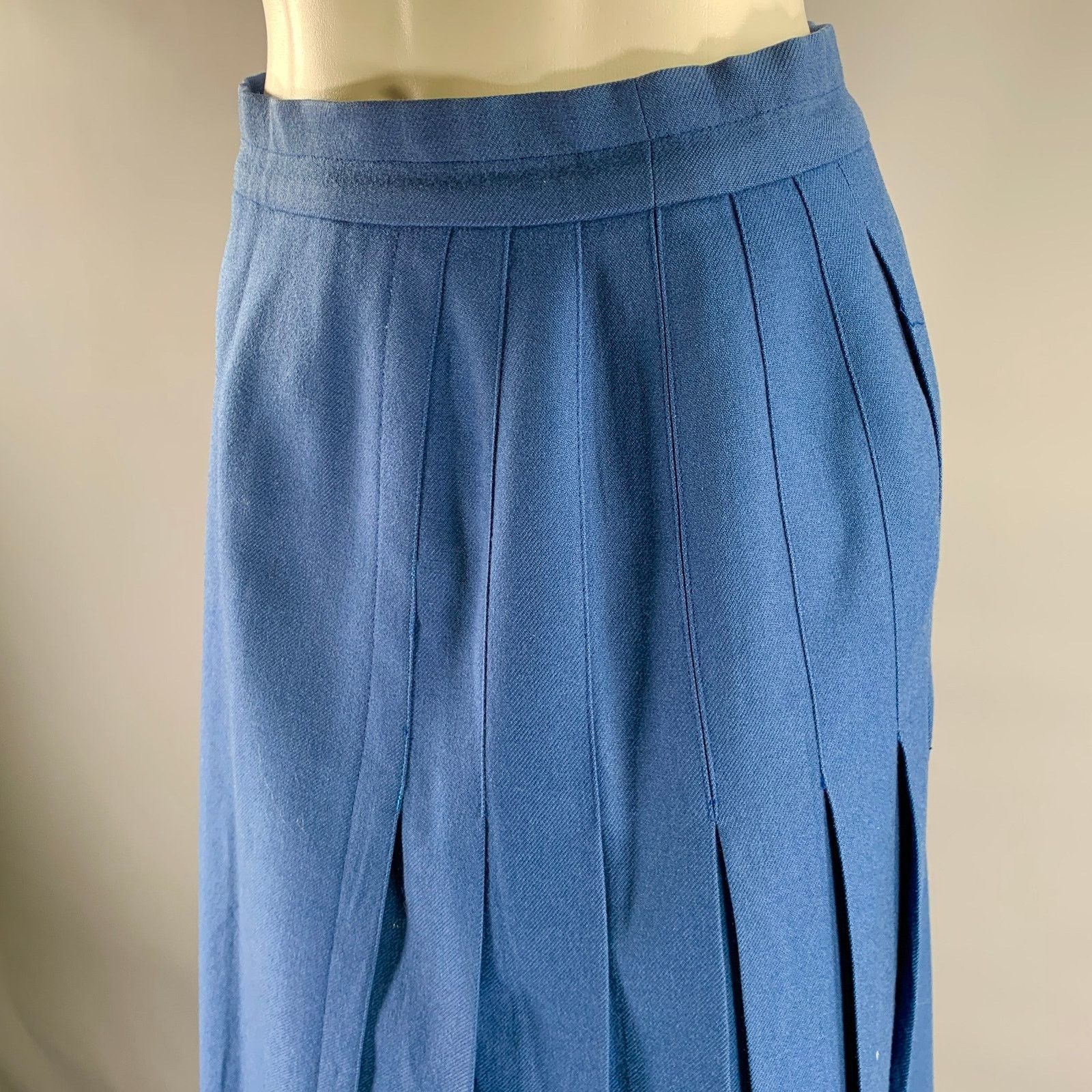 Hermes HERMES Size 6 Blue Wool Pleated Knee-Length Skirt Size 27" / US 4 / IT 40 - 2 Thumbnail