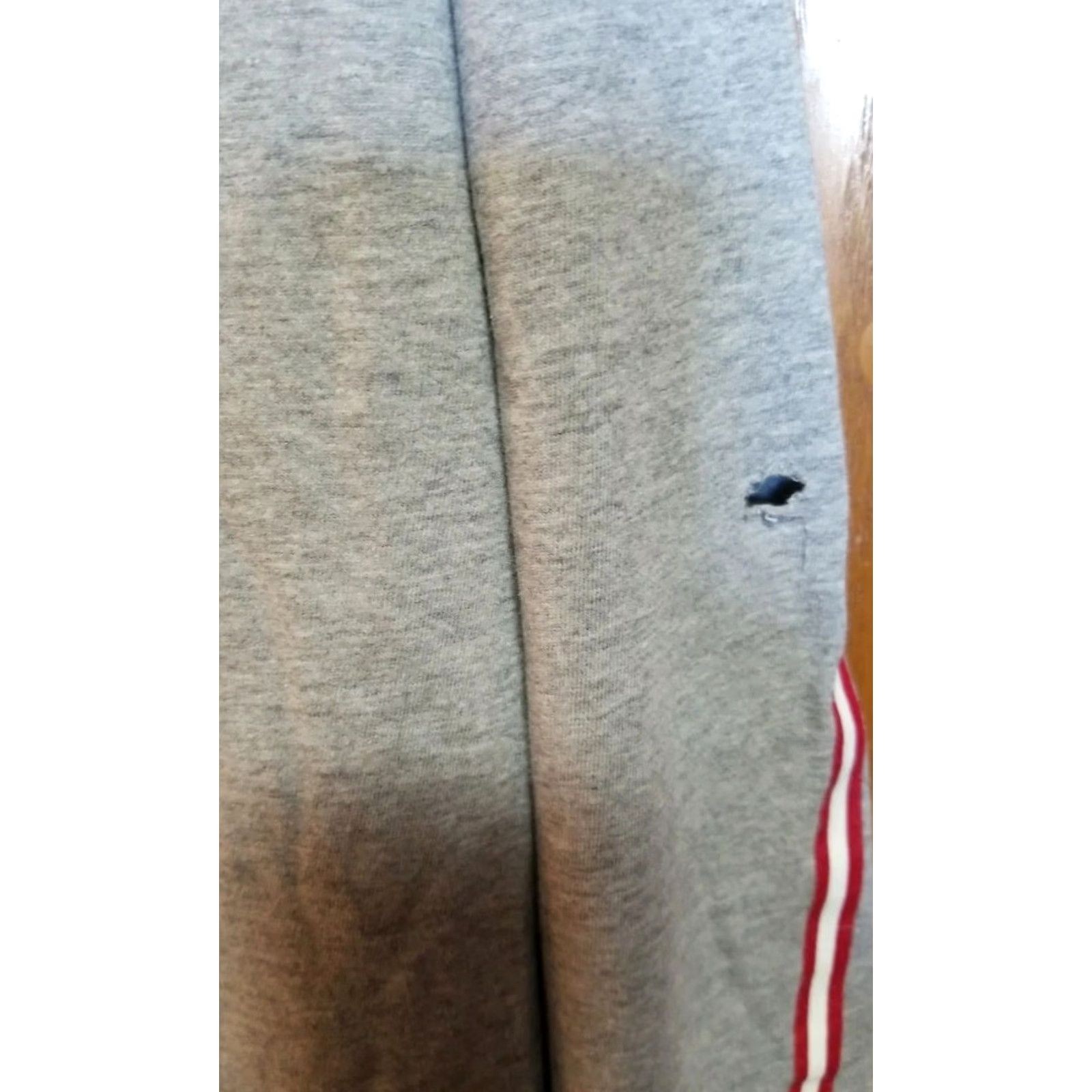 Tommy Hilfiger VINTAGE Tommy Hilfiger Tommy Jeans T Shirt Men's XL MCMLXXV Long Sleeve Striped Sleeves Gray Crew Neck Regular Fit Womens? Men or Boys Size US XL / EU 56 / 4 - 5 Thumbnail
