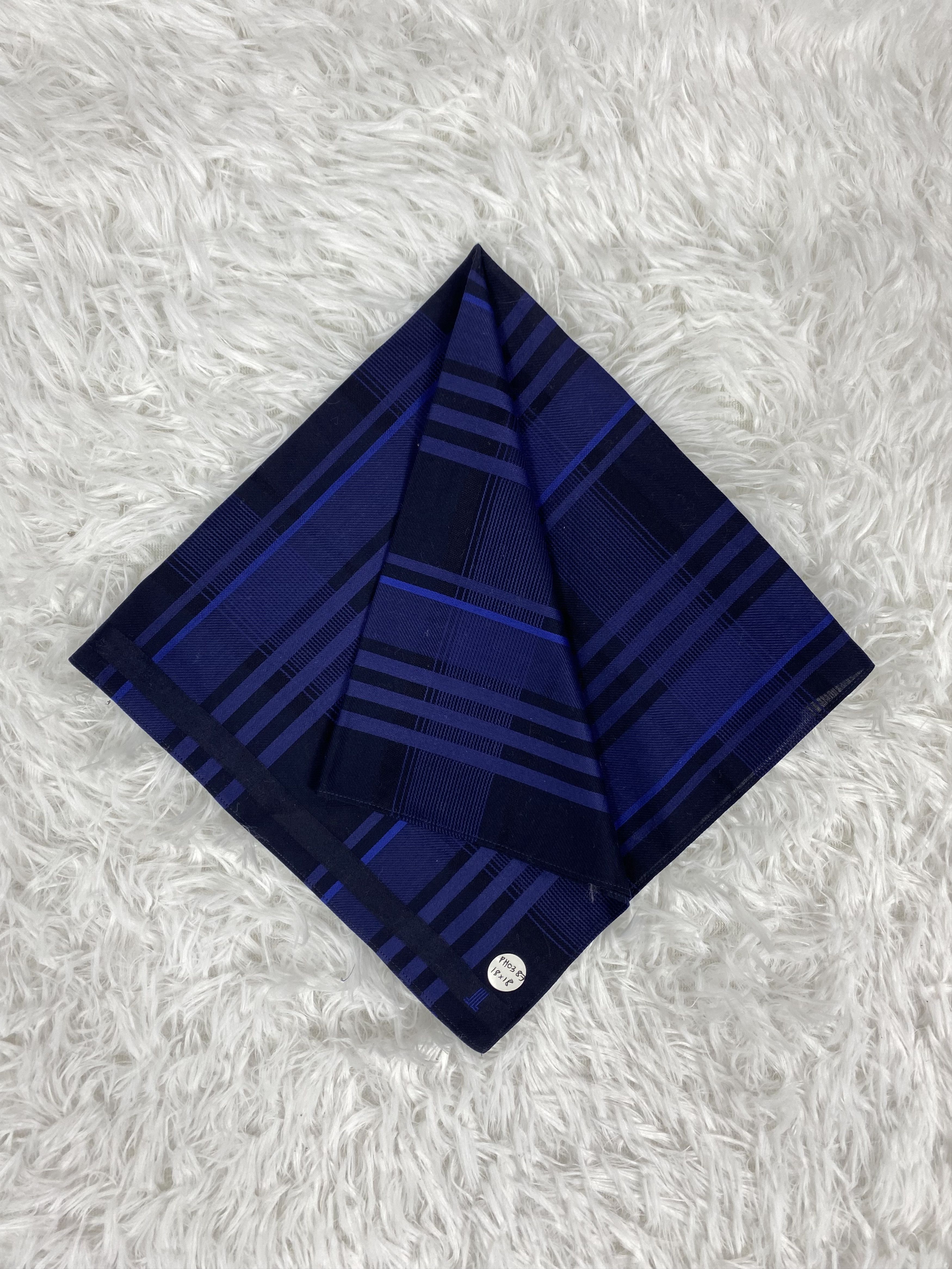 Lanvin Vintage Lanvin Handkerchief Neckerchief PH0387 Size ONE SIZE - 1 Thumbnail